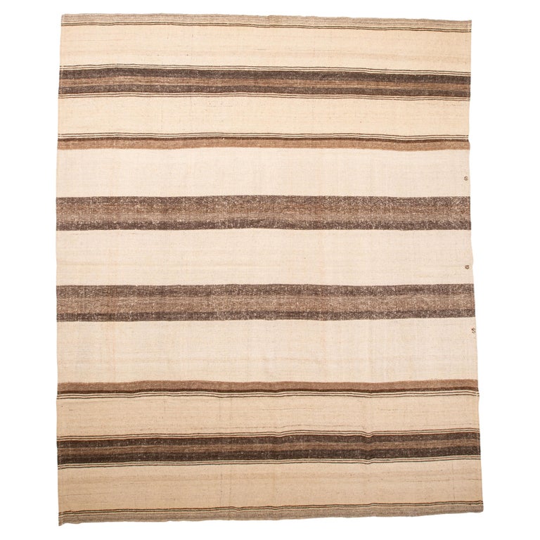 Large Wool Kilim from Central Anatolia, Turkey, Mid-20th Century For Sale