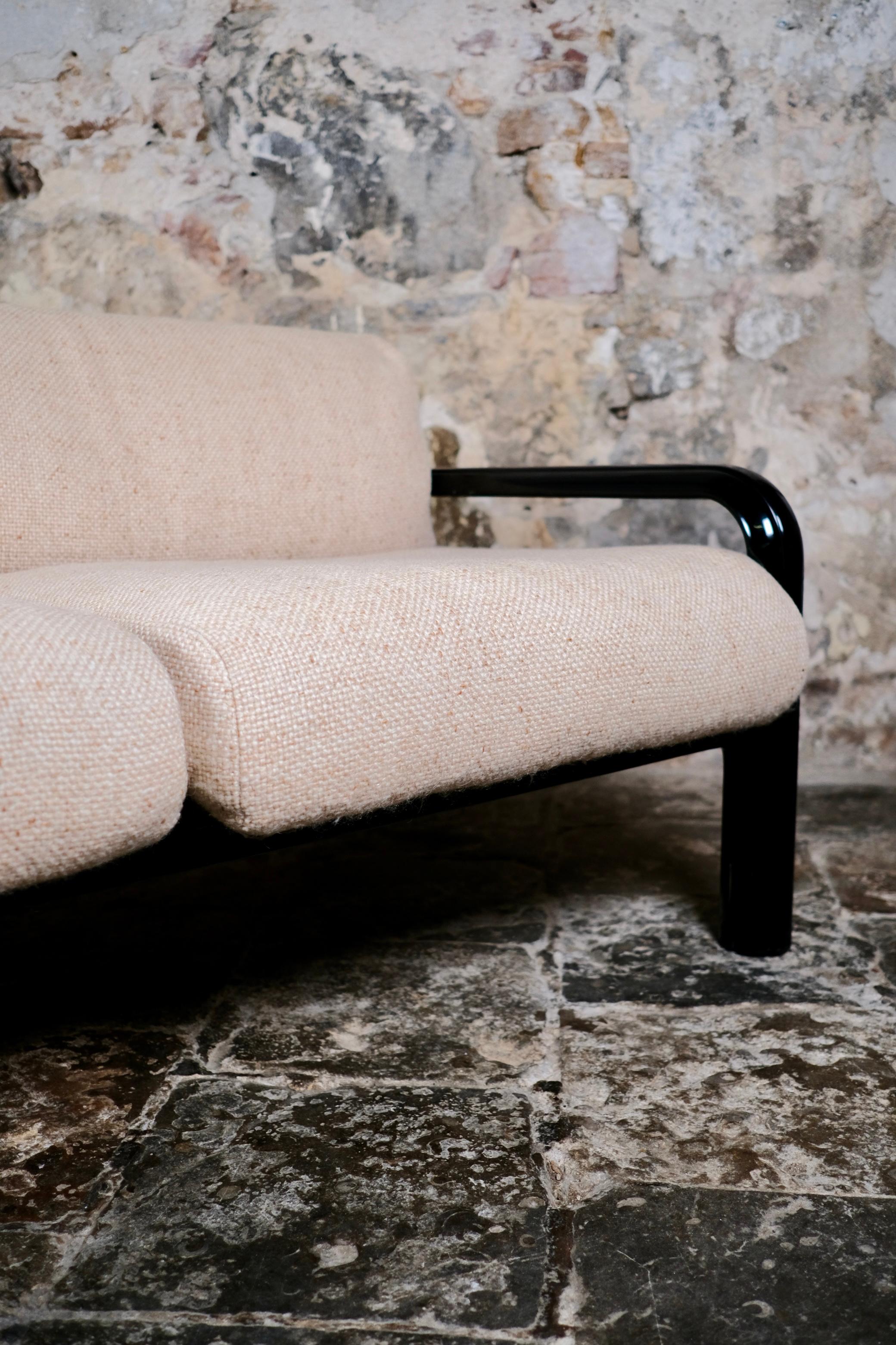 Late 20th Century Large wool sofa model 54A by Gae Aulenti for Knoll International, 1970s For Sale