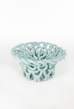 Ciotola grande in gres intrecciato, smalto azzurro, di Milan Pekař e Tereza Sluková