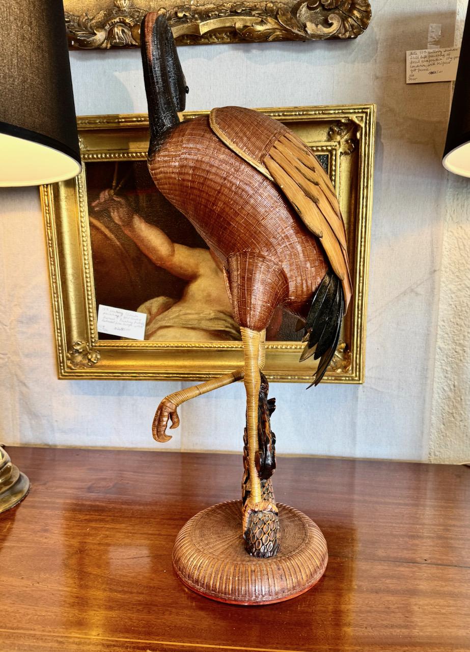 Grúa grande de mimbre tejido, Artesanía de Shanghai en Bueno estado para la venta en Pasadena, CA