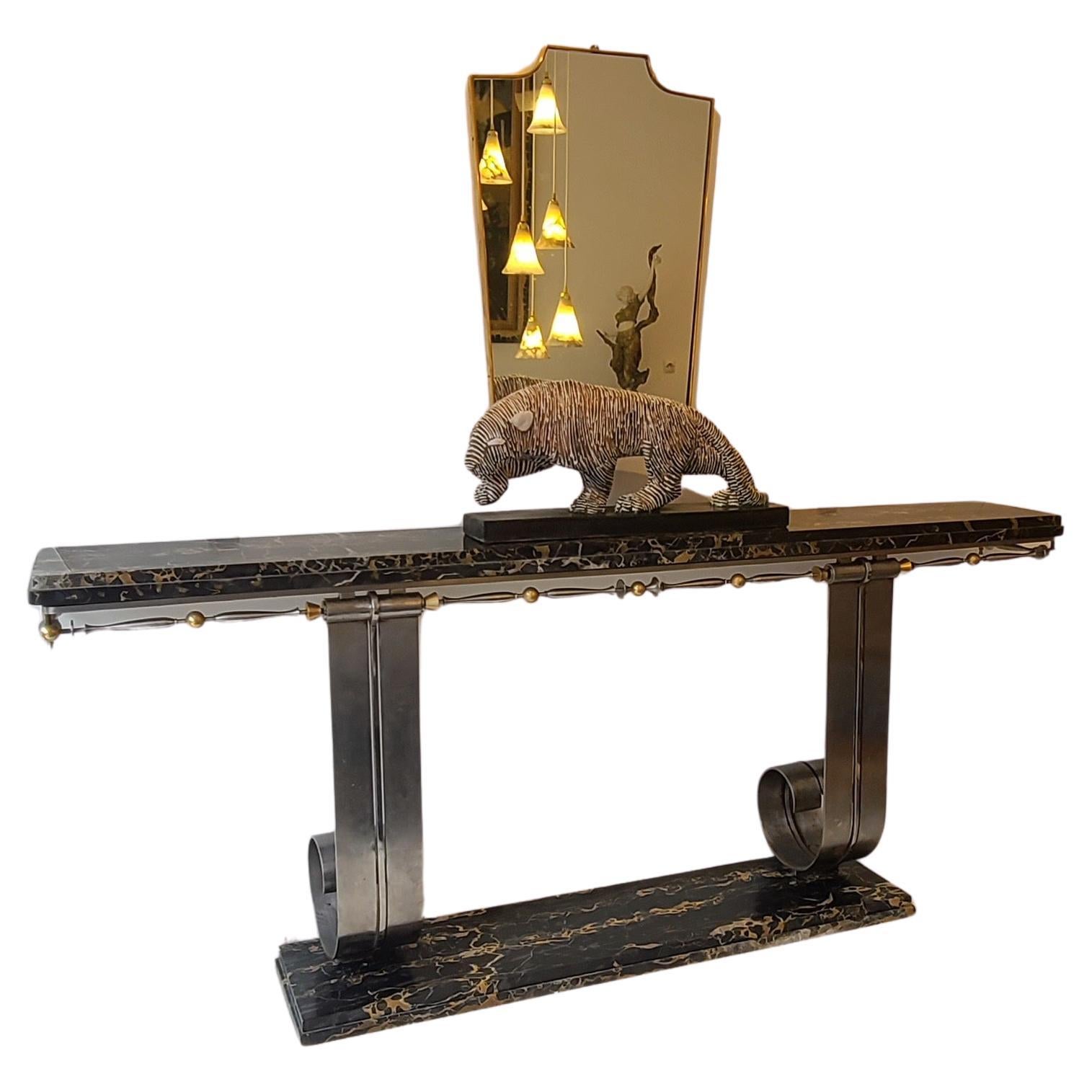 Large Wrought-Iron Art Deco Console, attributed to R.Subes, circa 1930

Impressive and elegant French Mid-Century 1930 modernist / late Art Deco wrought-iron console 
Attributed to Raymond Subes. 
The console is emblematic of Subes's use of soft,