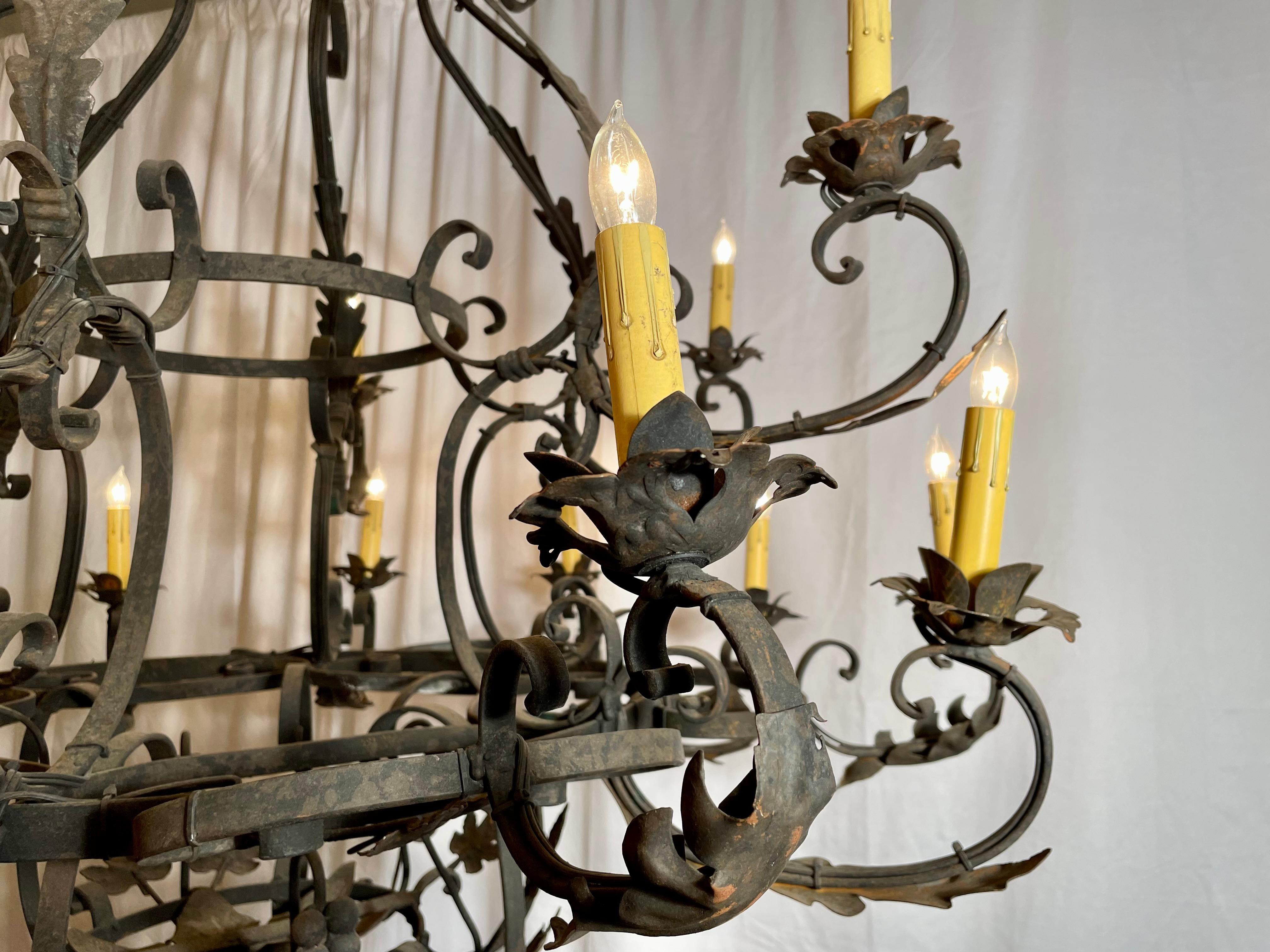 French Large Wrought Iron Chandelier circa 1950s For Sale