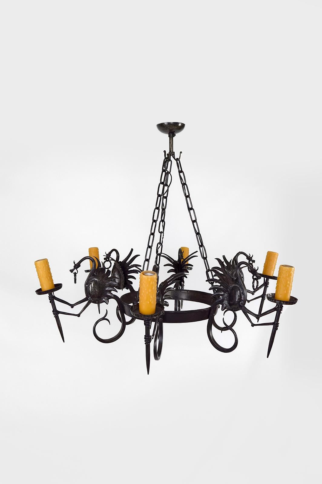 Large Wrought Iron Chandelier with Dragons, Italy, circa 1900 In Excellent Condition For Sale In VÉZELAY, FR