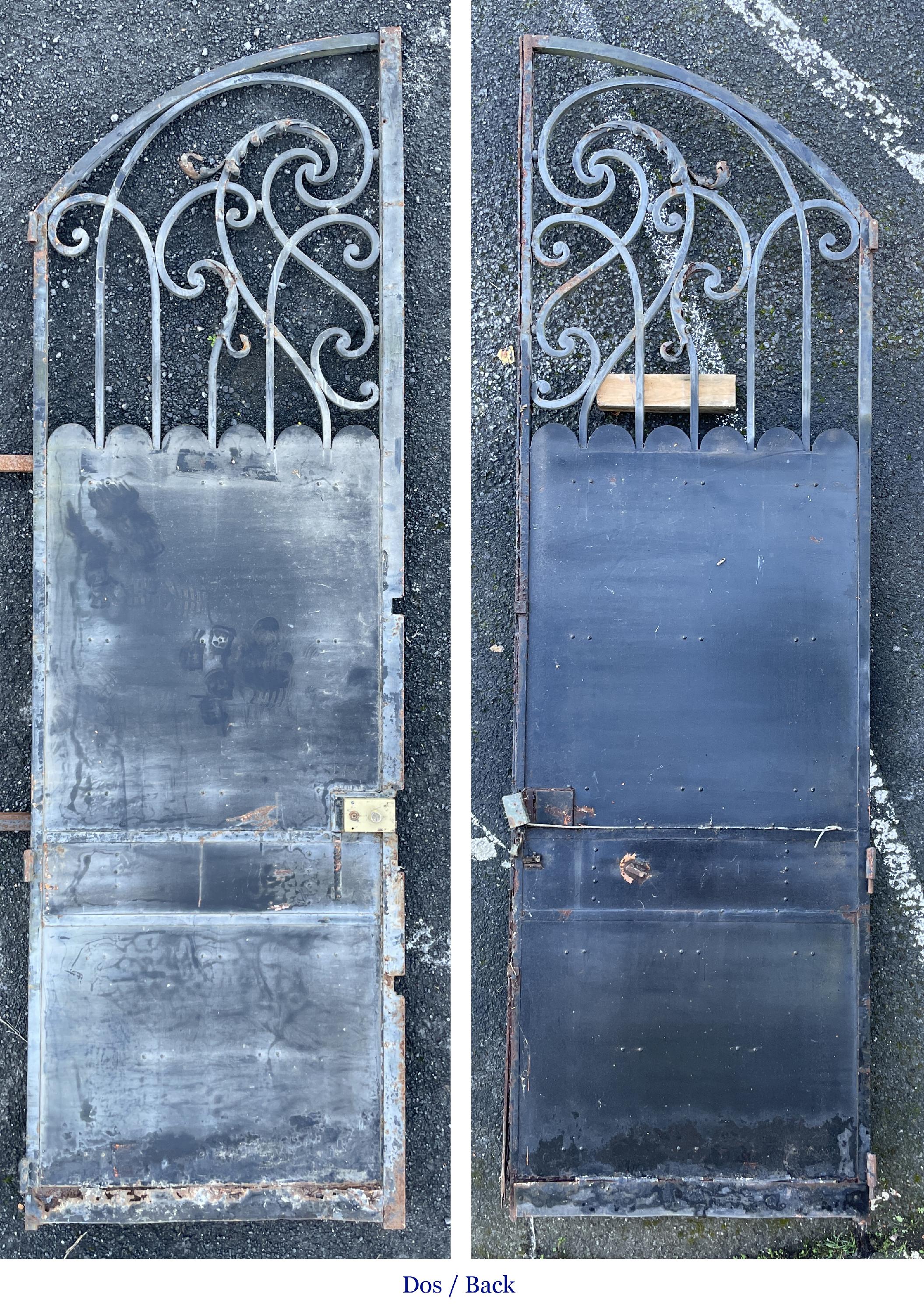 19th Century Large Wrought Iron Gate in the Napoleon III Style For Sale