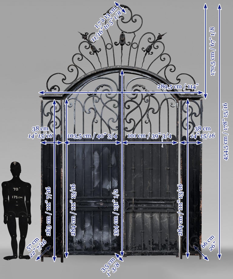 Large wrought iron gate in the Napoleon III style For Sale at 1stDibs