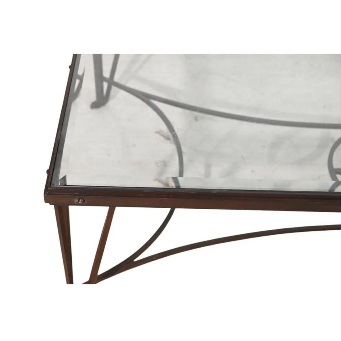 Mesa baja grande de hierro forjado y cristal Gregorius Pineo Hierro forjado en venta