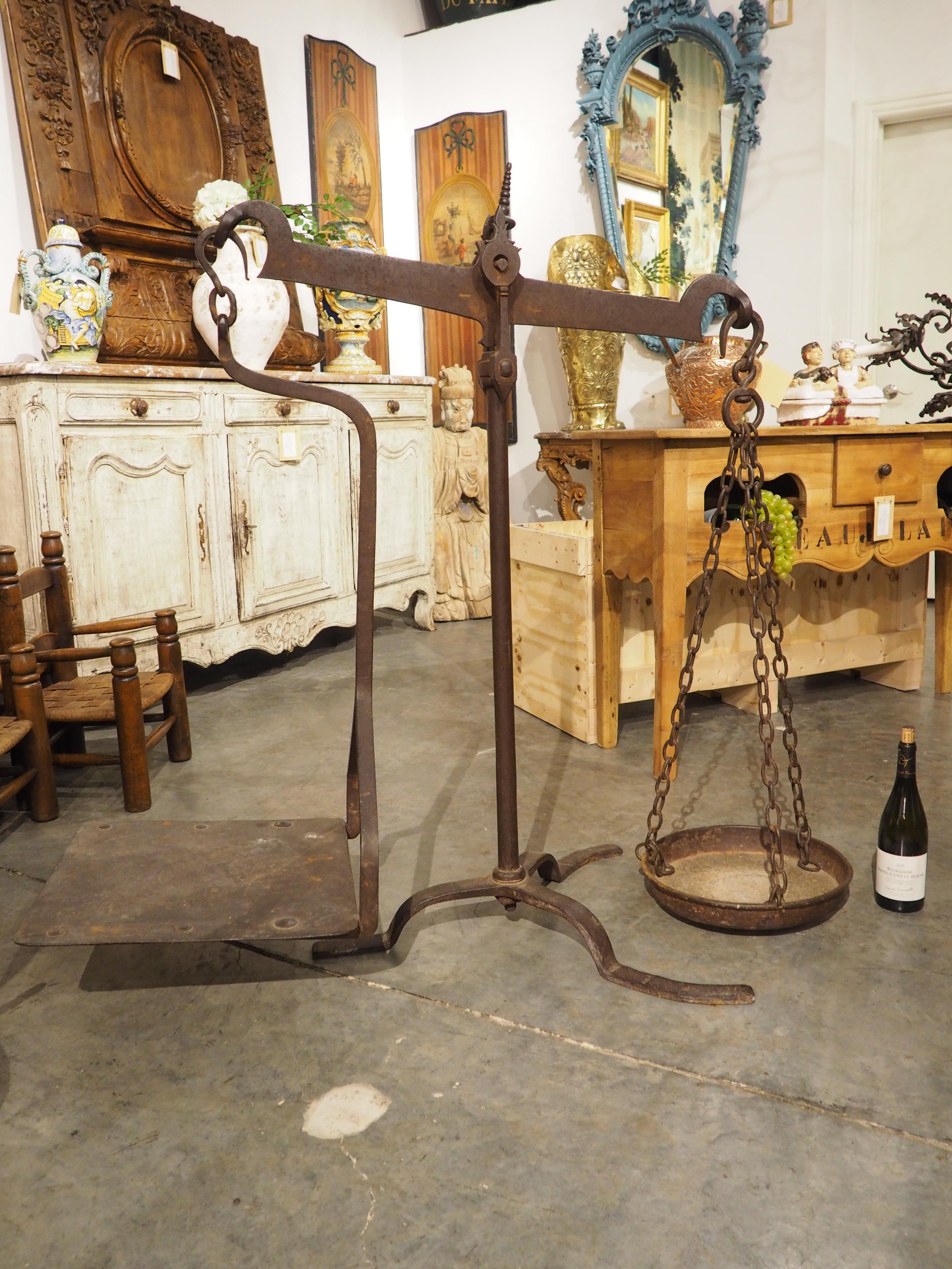 XIXe siècle Large Wrought Iron Mid-19th Century Scale from Catalonia en vente