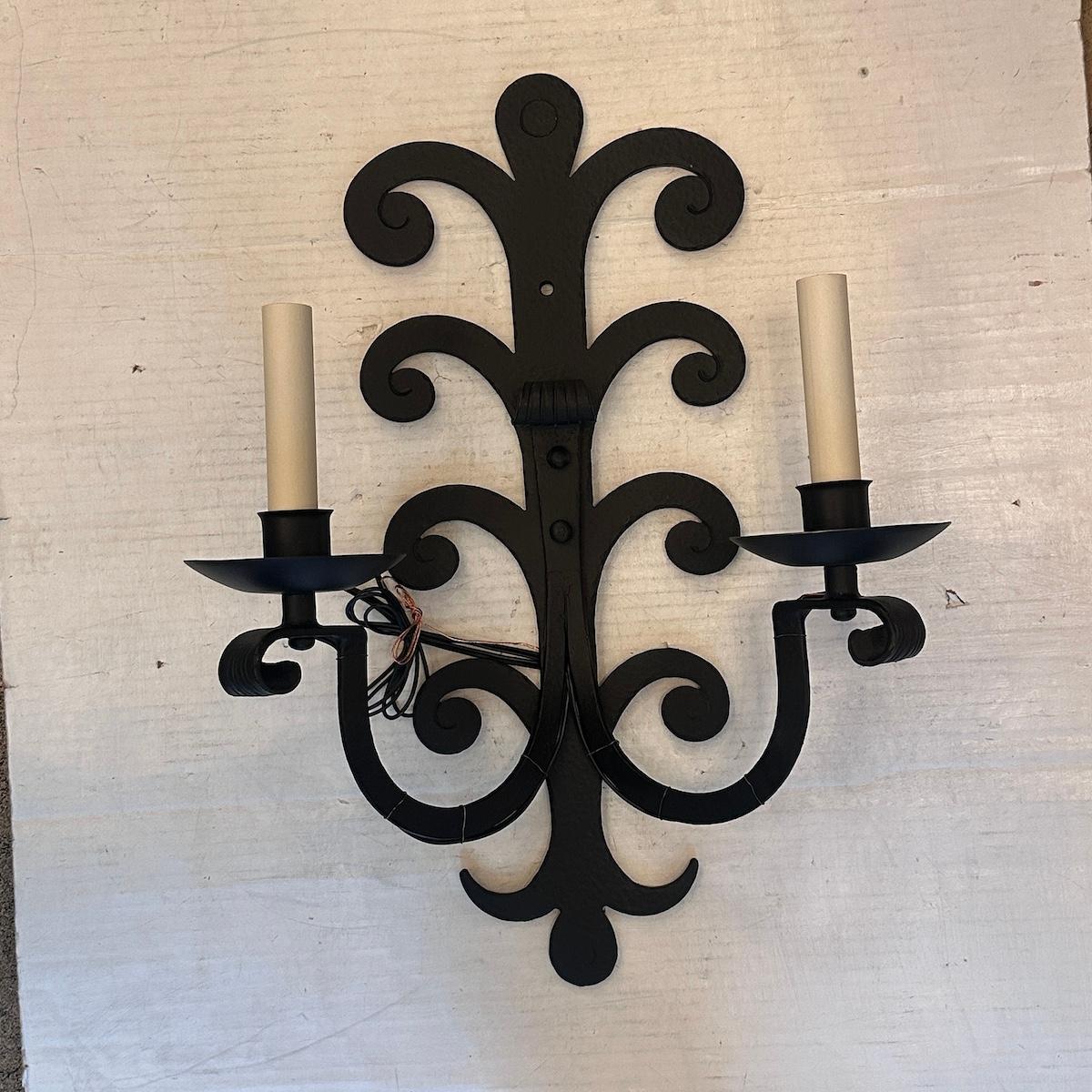 Grandes appliques en fer forgé en vente 6