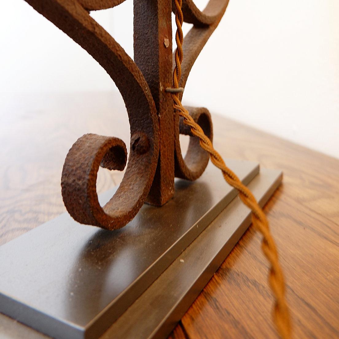 Brutalist Large wrought iron table lamp For Sale