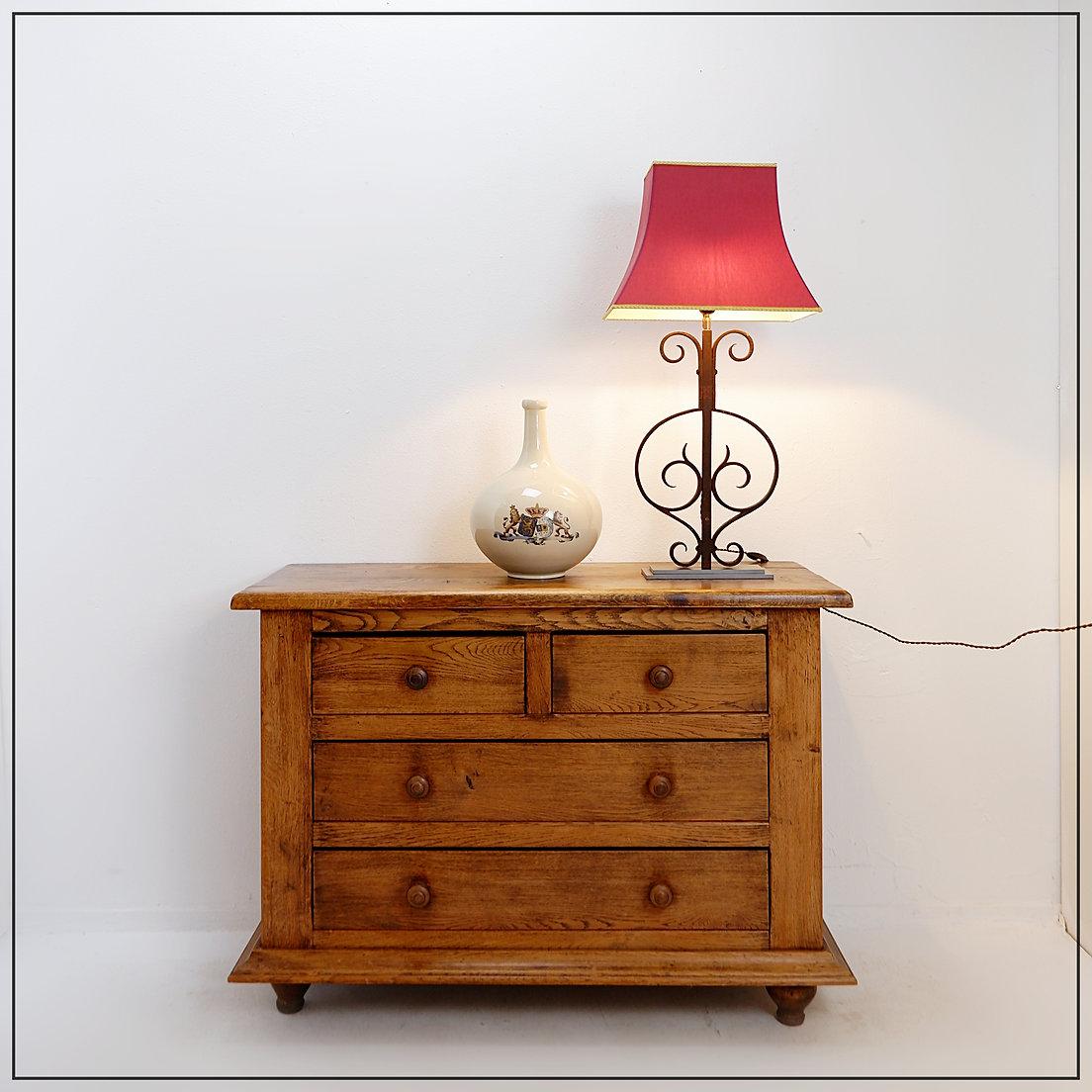 Large wrought iron table lamp In Fair Condition For Sale In Linkebeek, BE