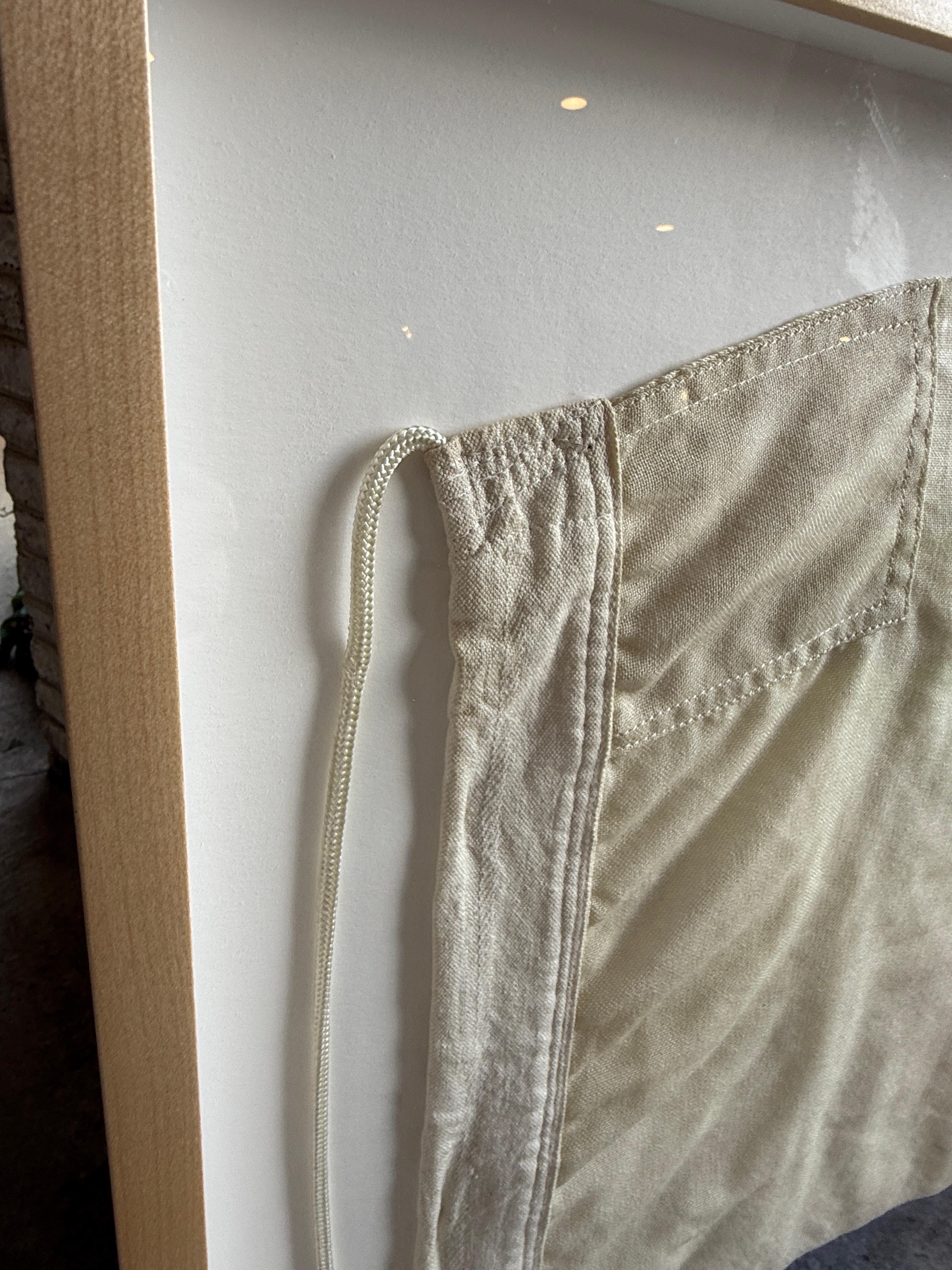 Große Signalflagge aus dem Zweiten Weltkrieg / Finnische Nationalflagge (Moderne der Mitte des Jahrhunderts) im Angebot