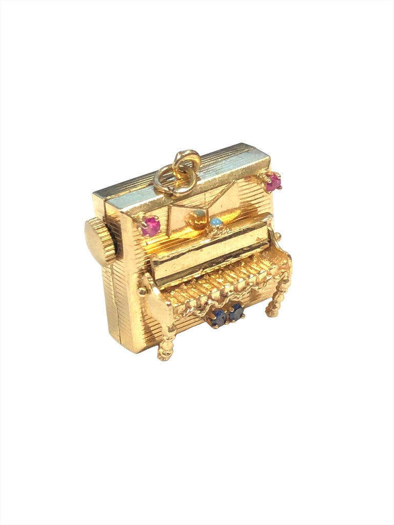 Large Yellow Gold and Gem Set Music Box Piano Charm at 1stDibs | charm piano,  music box charm, n-gem music