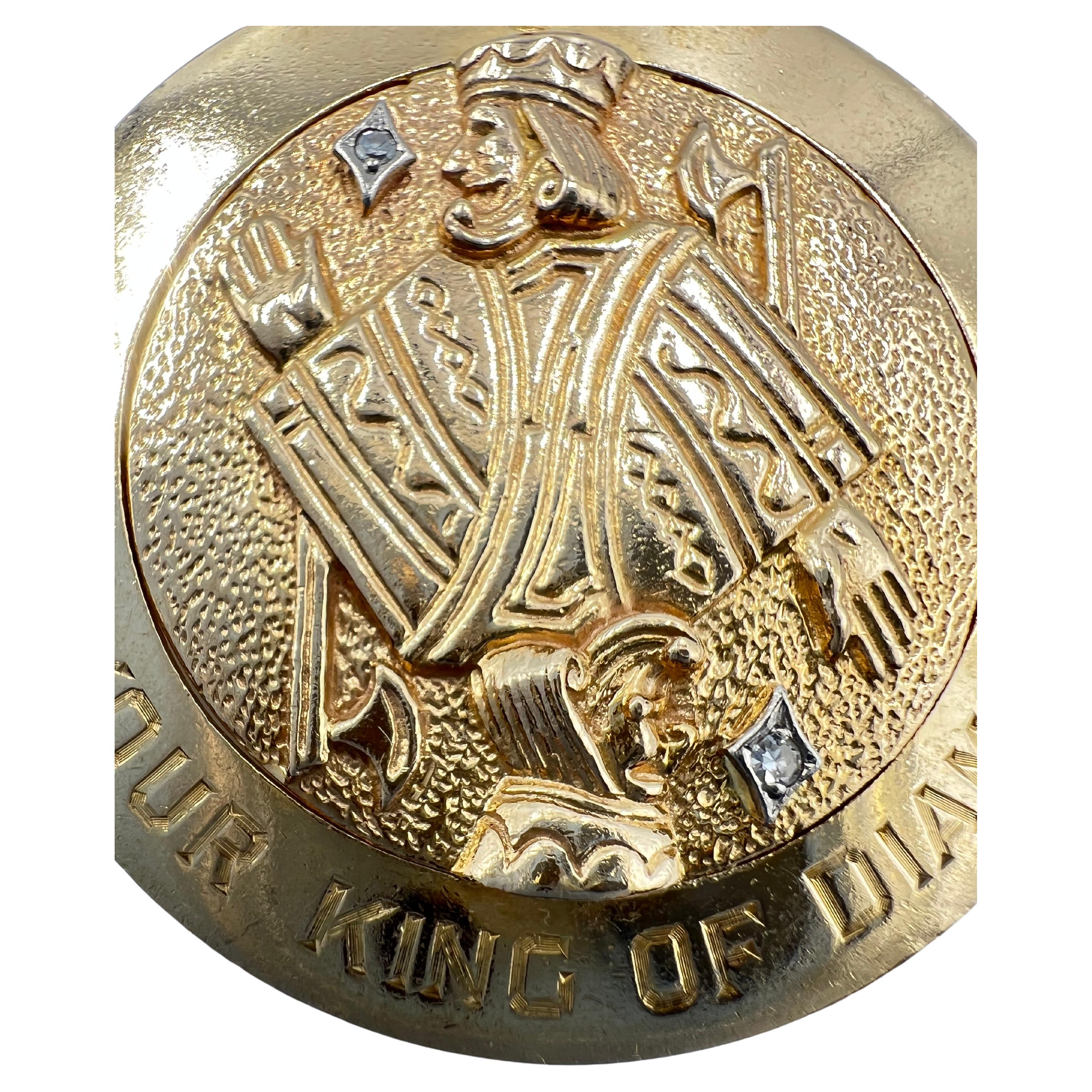 king of hearts gold pendant