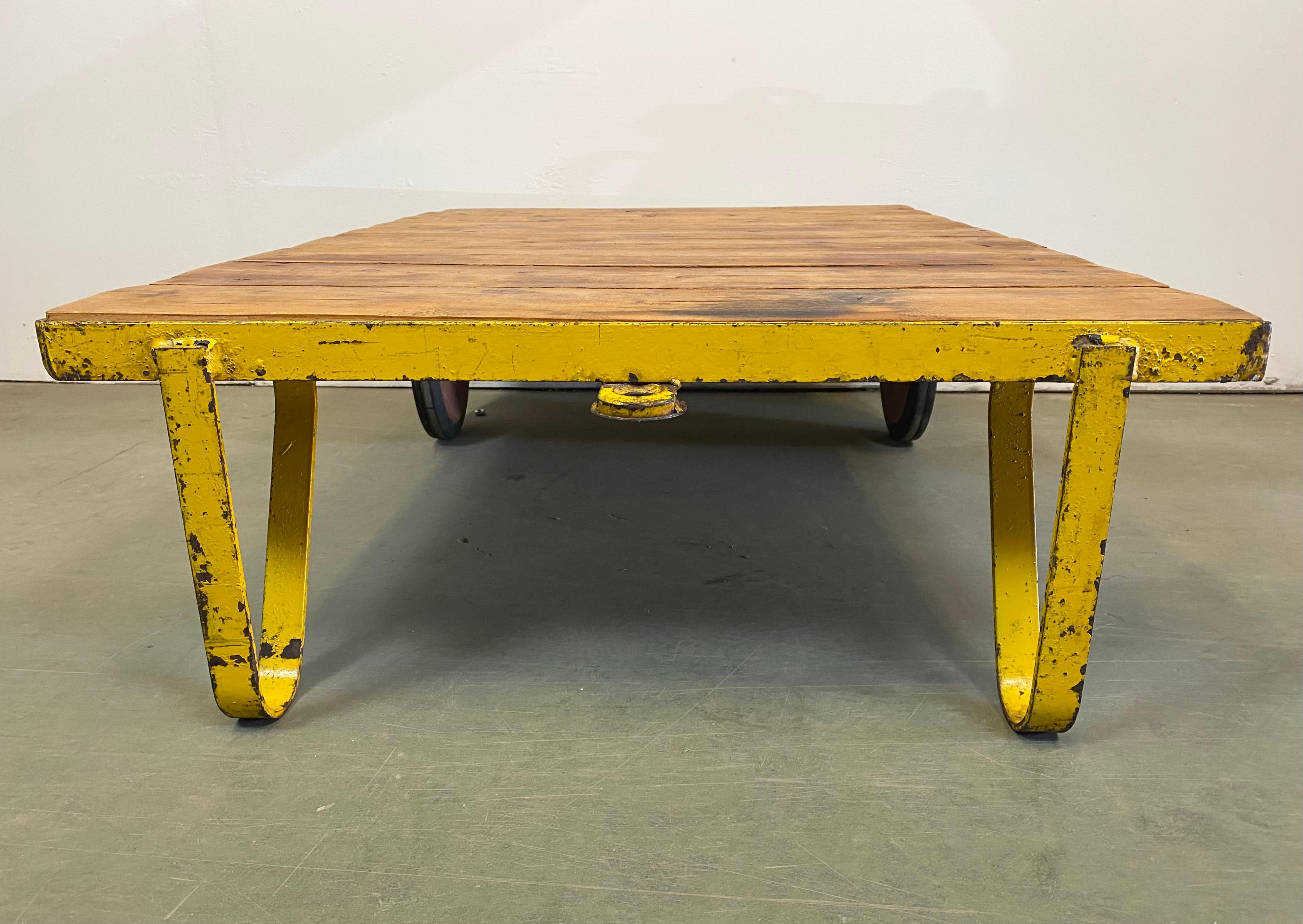 Large Yellow Industrial Coffee Table Cart, 1960s 6