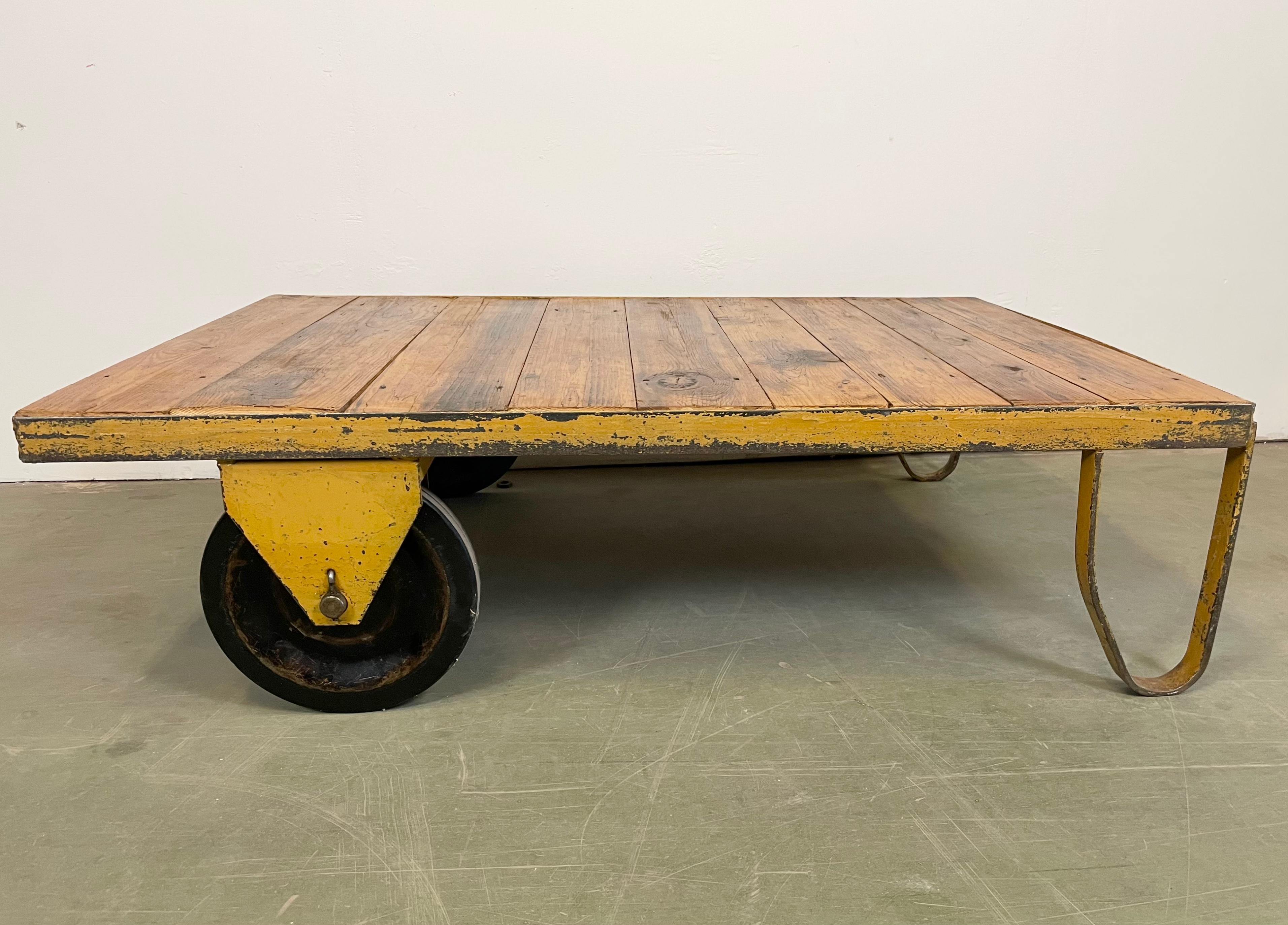 Large Yellow Industrial Coffee Table Cart, 1960s 5