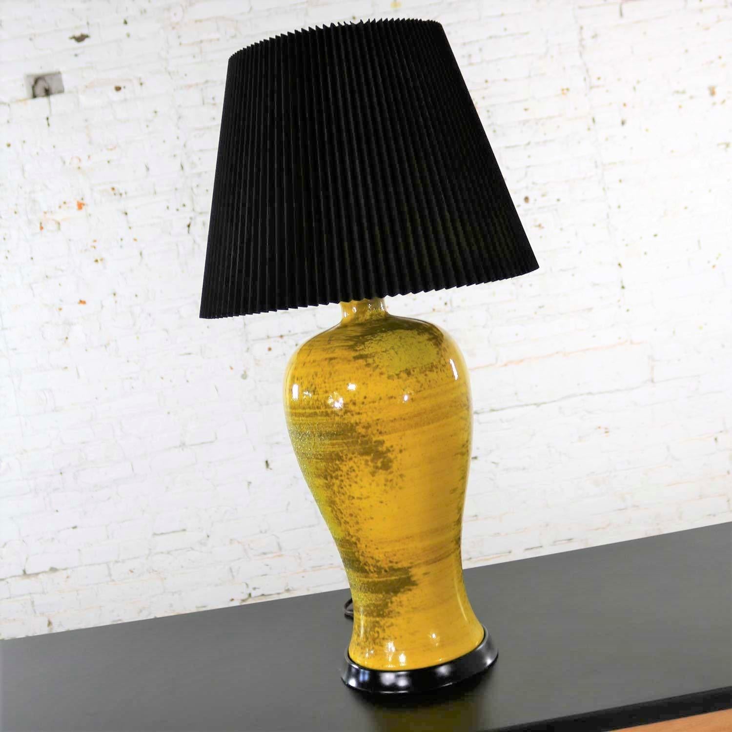 Large Yellow Mid-Century Modern Lava Glaze Ceramic Table Lamp with Black Shade 4