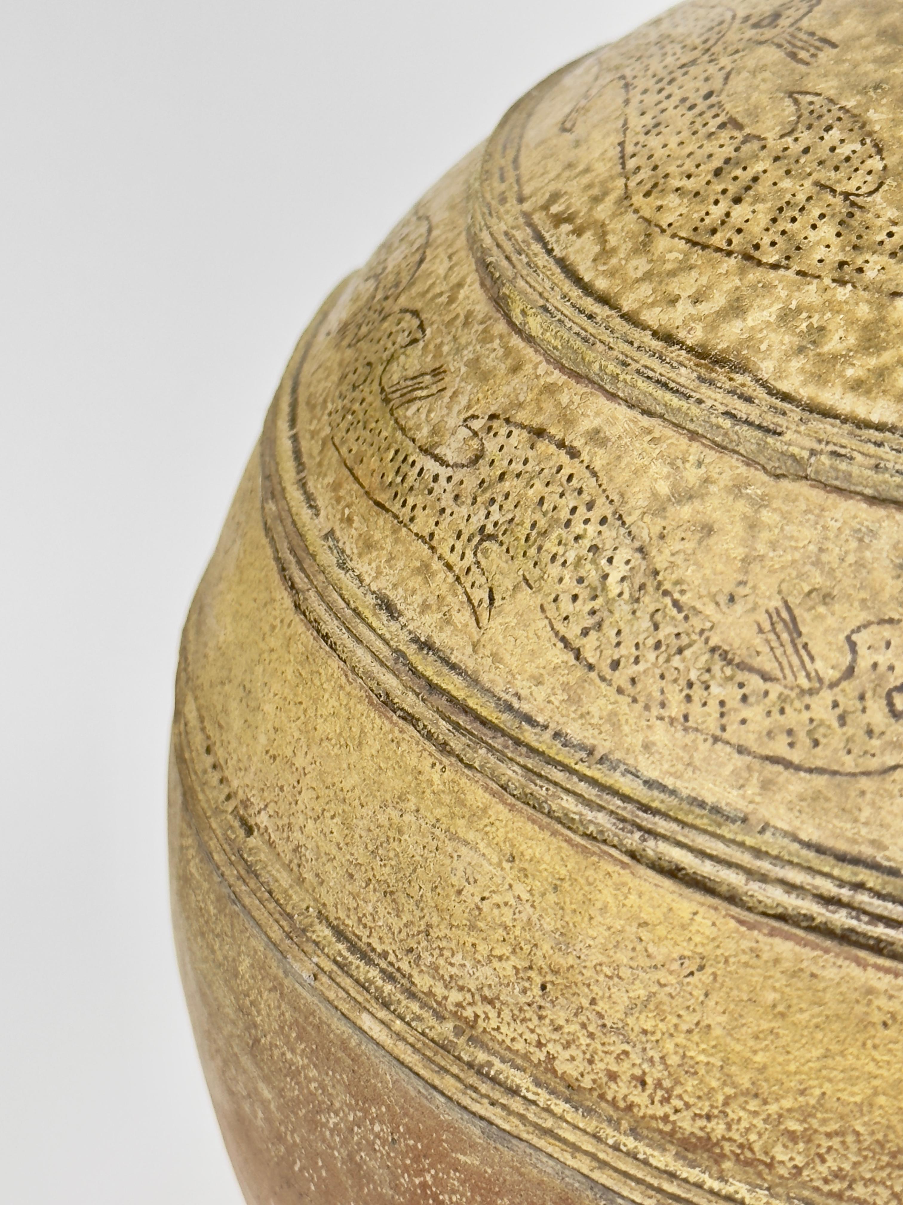 Großes kugelförmiges JAR aus Steinzeug, Han Dynasty-Drei Reiche, Yue im Angebot 6