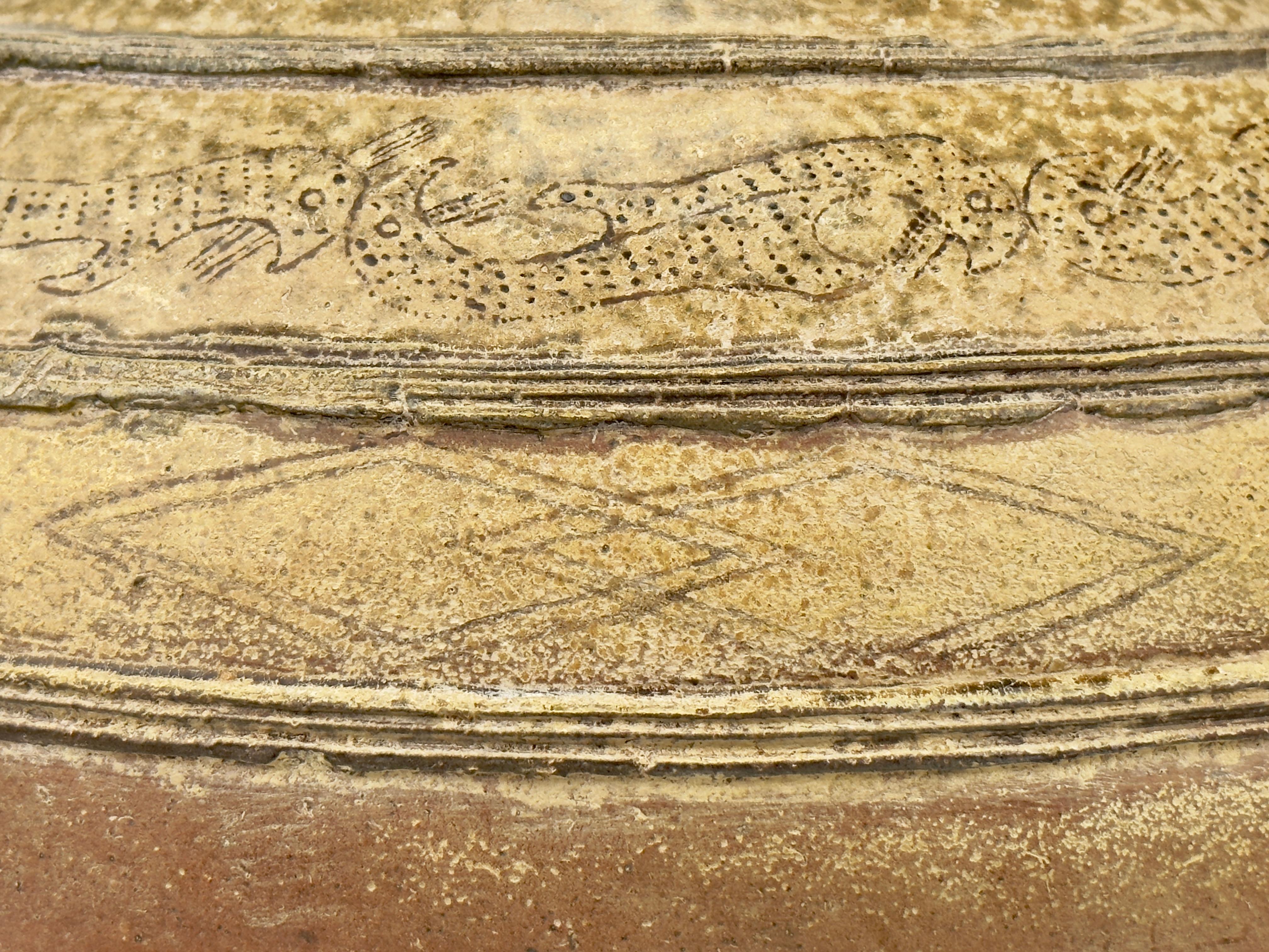 Large Yue Globular Stoneware Jar, Han Dynasty-Three Kingdoms For Sale 9