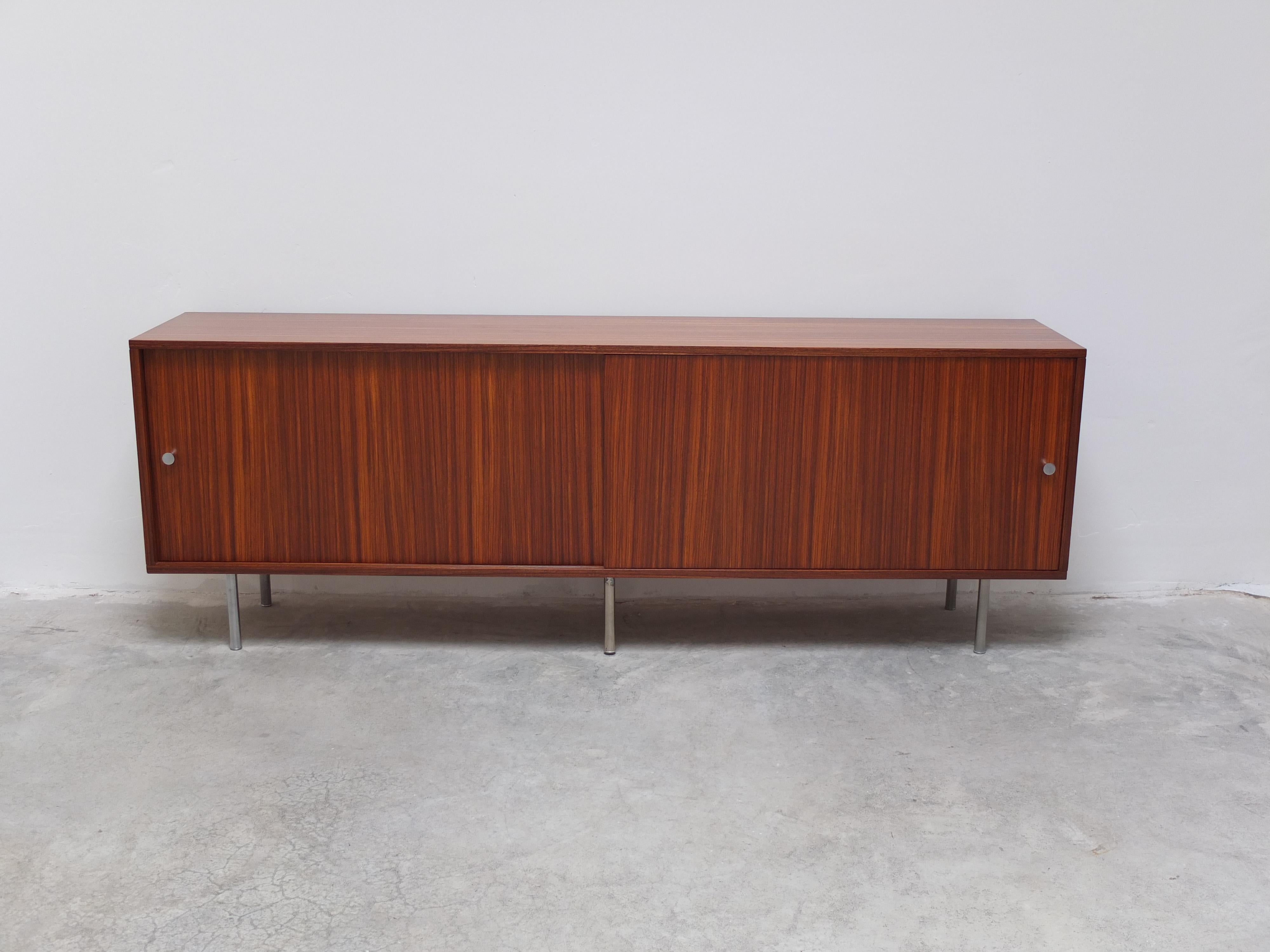 Mid-Century Modern Large Zebrano Sideboard by Alfred Hendrickx for Belform, 1960s For Sale