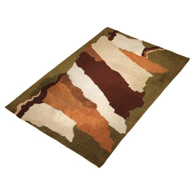 Geometric patterns Vintage 70s-80s Rug For Sale at 1stDibs