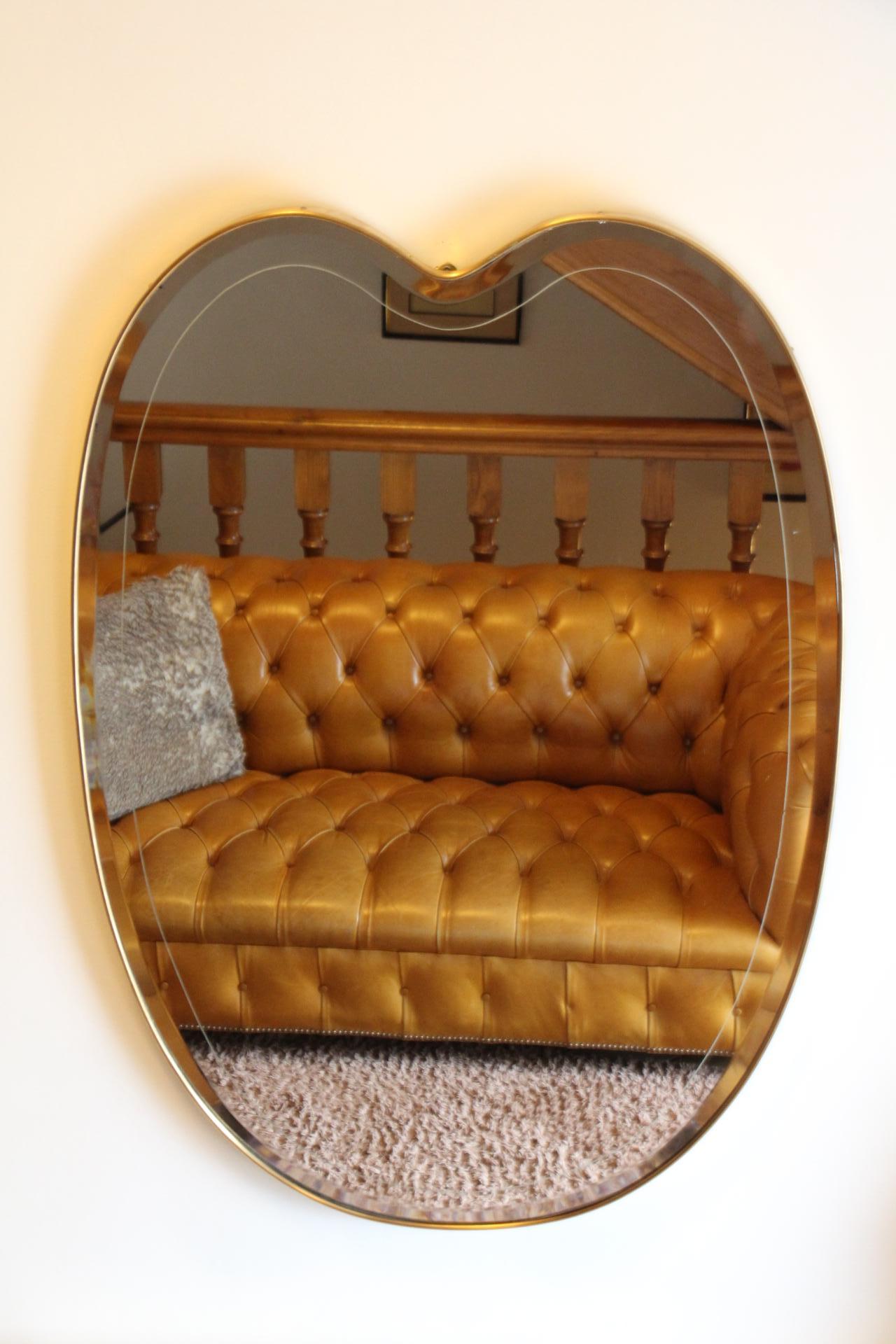Large 1950's Modernist Shaped Brass Wall Mirror, Heart Shaped, Gio Ponti Style For Sale 10
