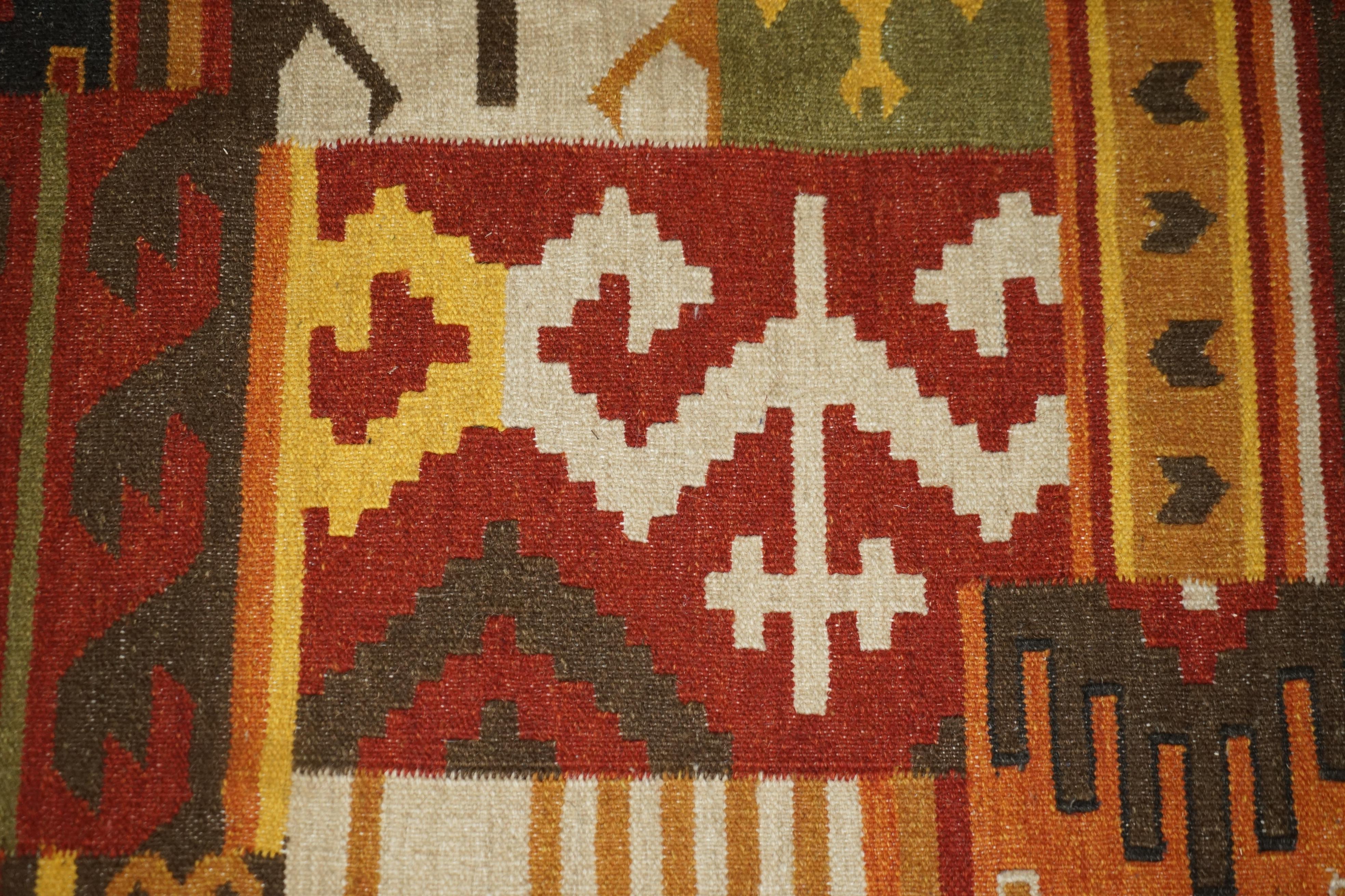 Grande Rug & Kilim intrecciato a mano e multicolore / Tappeto floreale con aspetto di albero in vendita 13