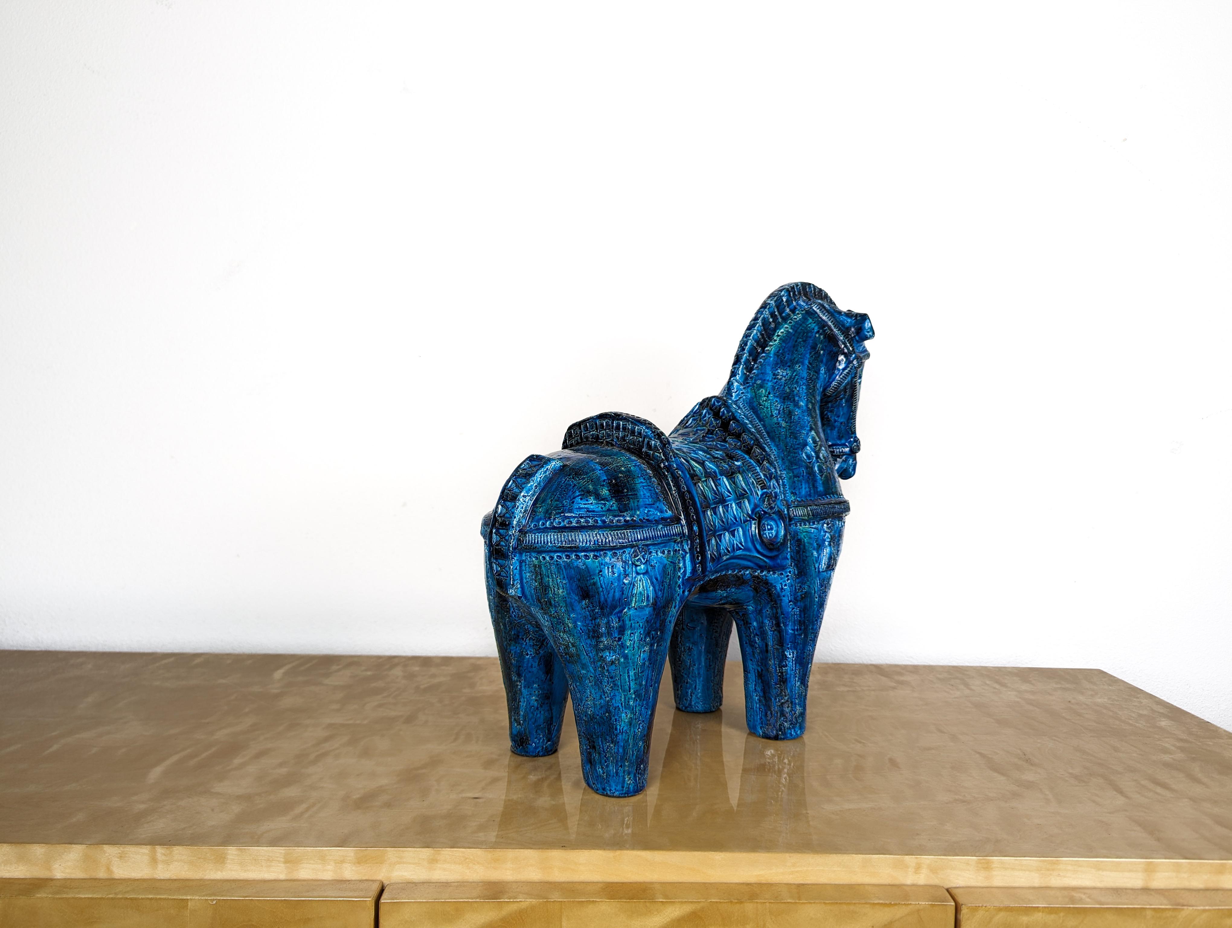 Vernissé Grande sculpture de cheval en céramique Bitossi Rimini Blu par Aldo Londi, Italie, années 1960 en vente