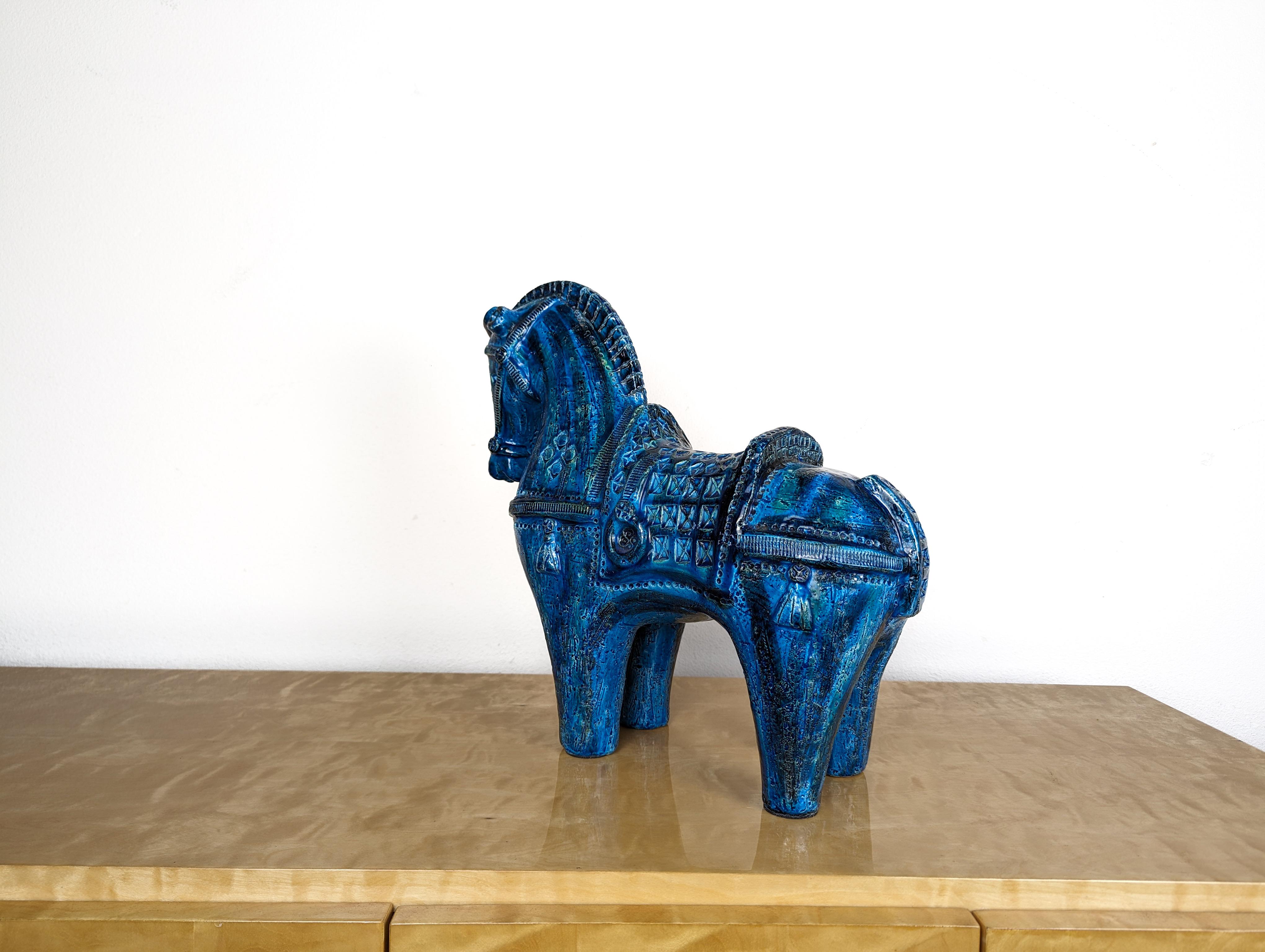 Milieu du XXe siècle Grande sculpture de cheval en céramique Bitossi Rimini Blu par Aldo Londi, Italie, années 1960 en vente