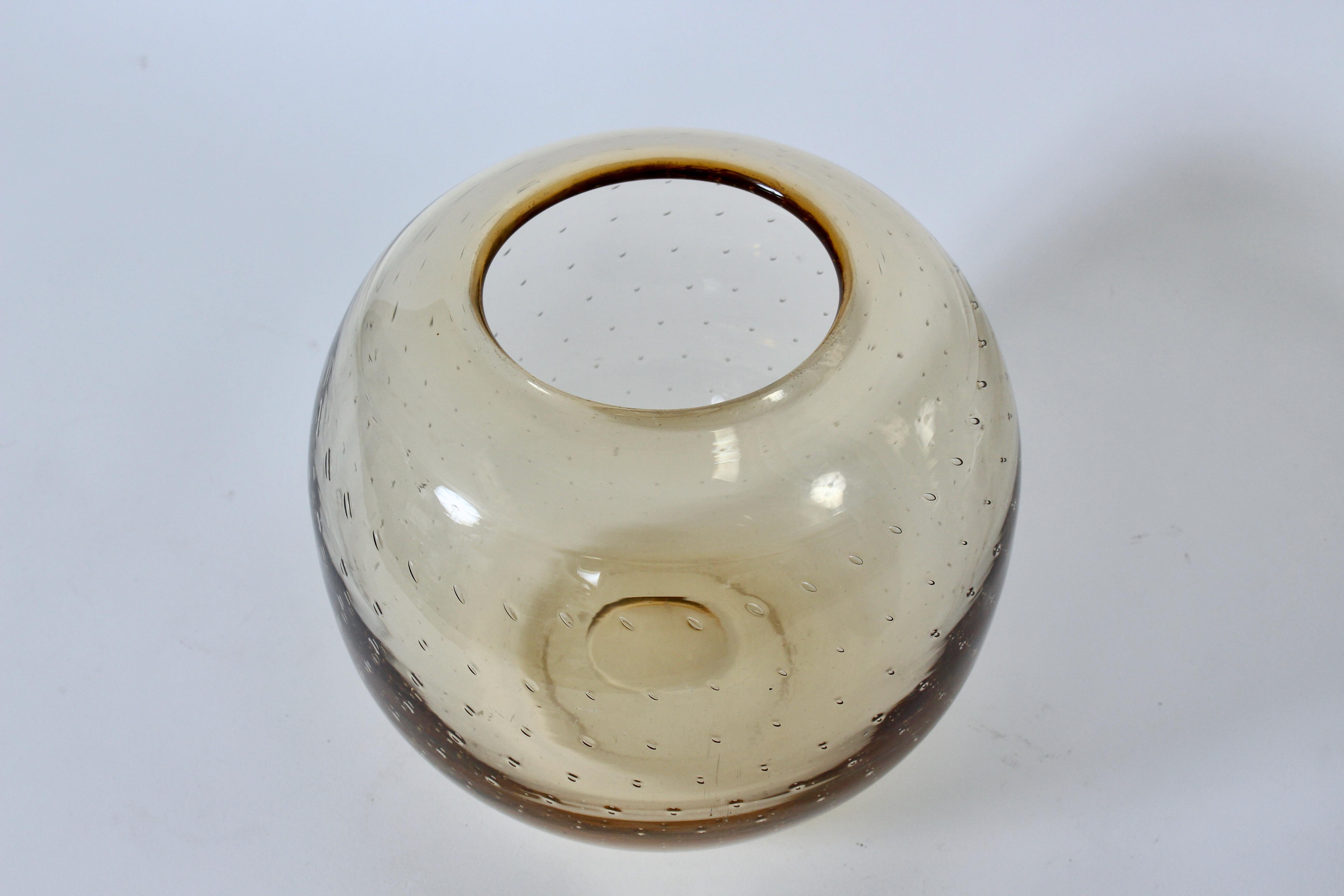 Ciotola più grande in stile Murano in ambra pallida, CIRCA 1960 in vendita 3