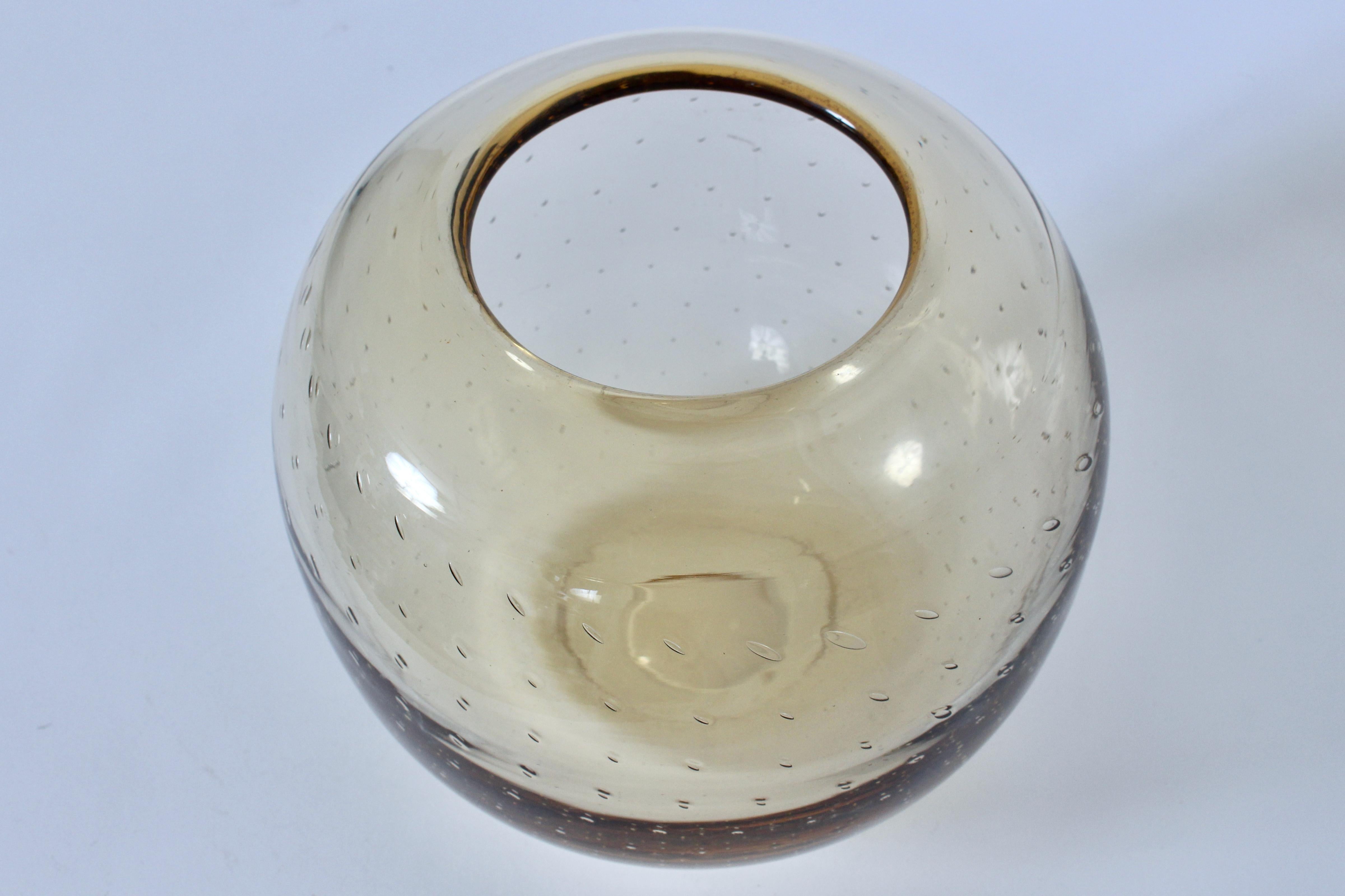 Ciotola più grande in stile Murano in ambra pallida, CIRCA 1960 in vendita 4