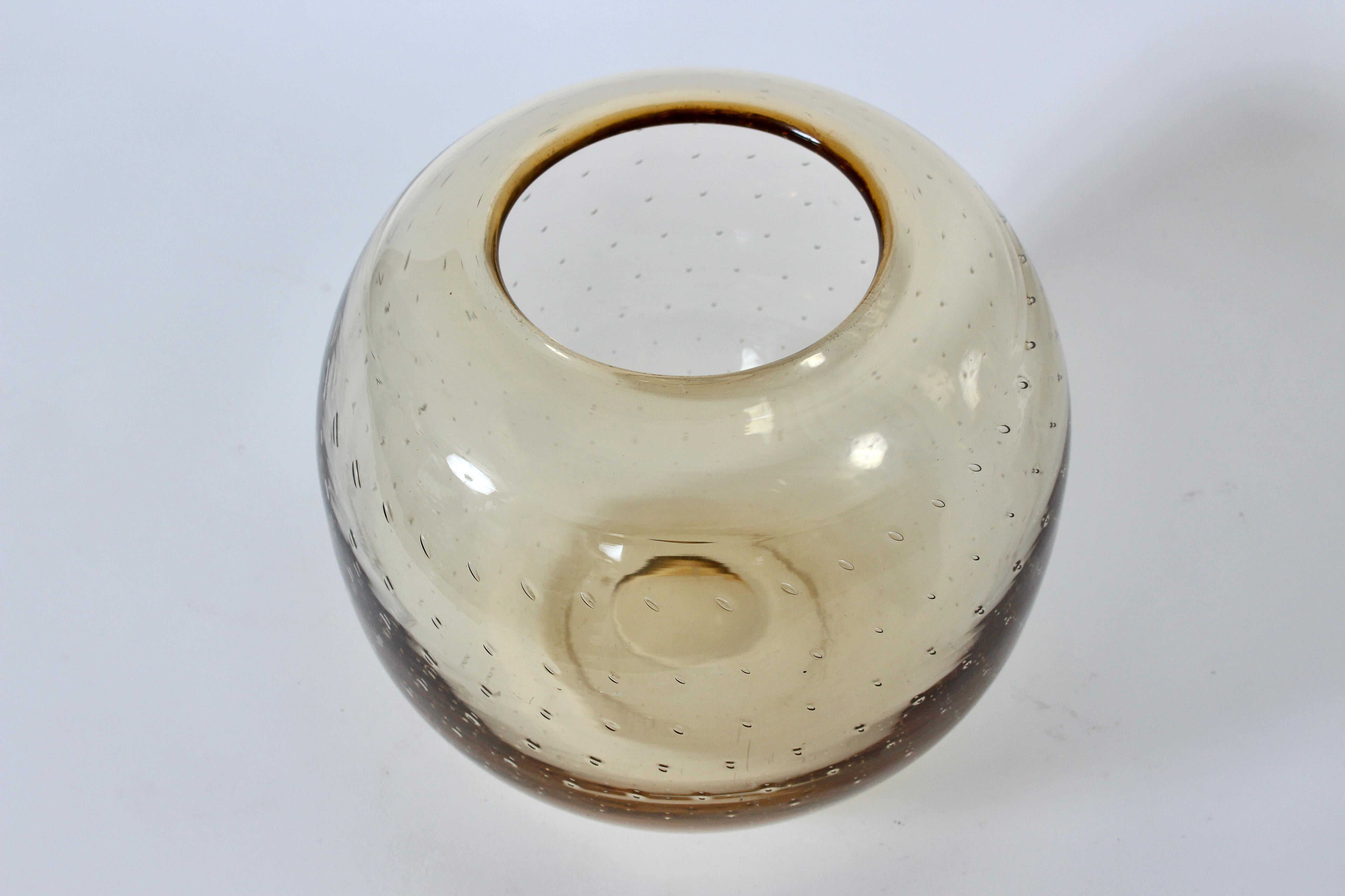 Ciotola più grande in stile Murano in ambra pallida, CIRCA 1960 in vendita 5