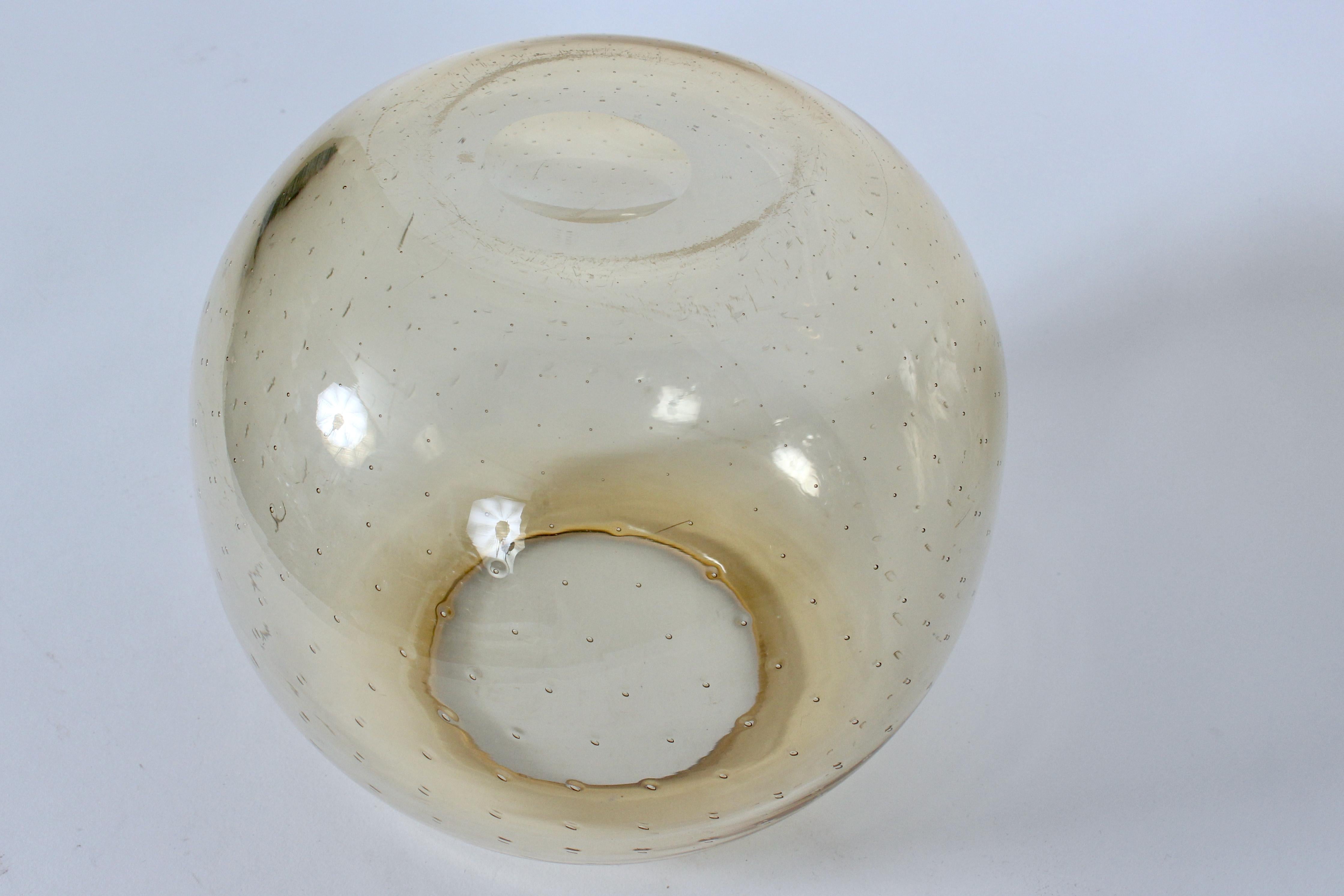 Ciotola più grande in stile Murano in ambra pallida, CIRCA 1960 in vendita 9