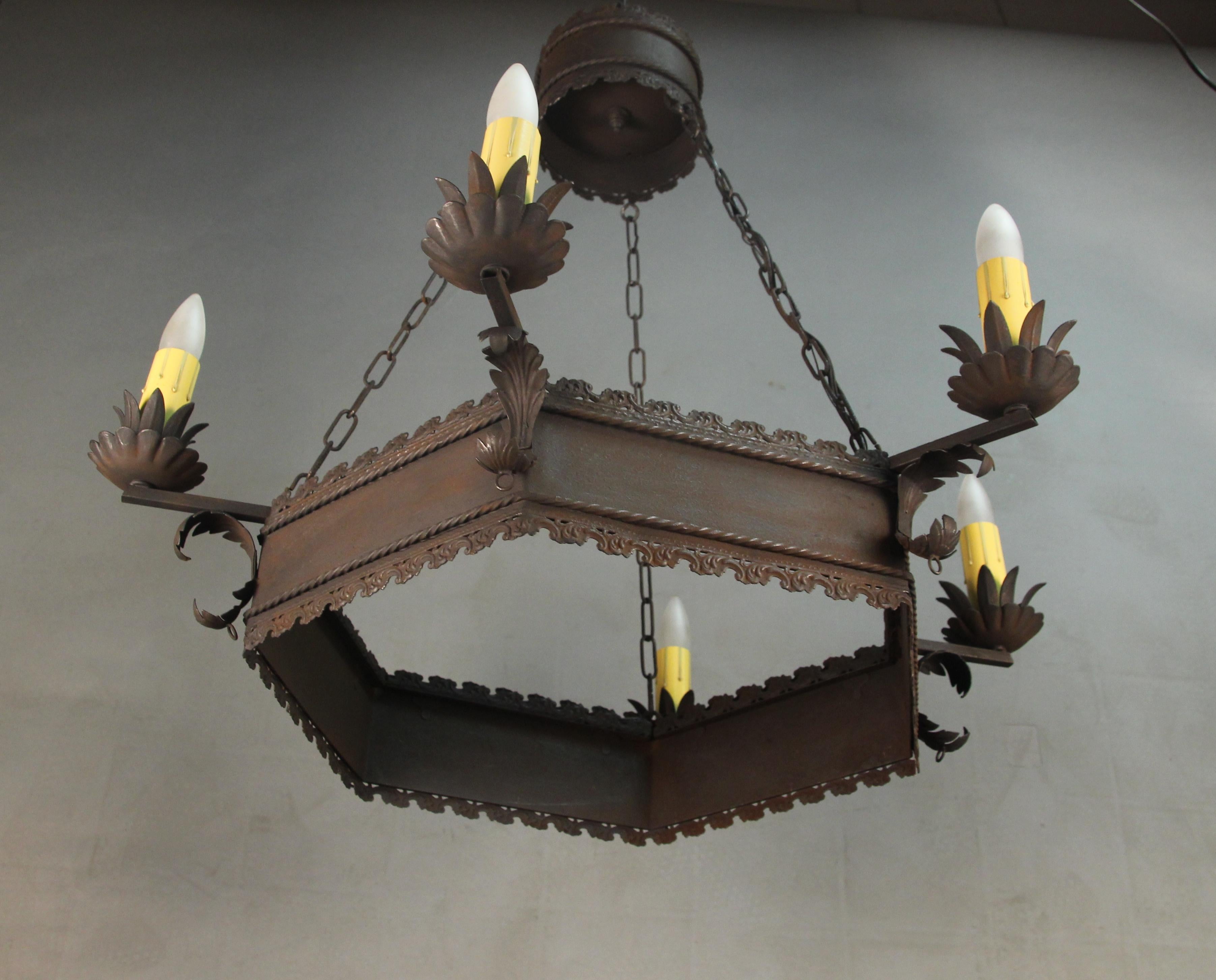 Larger Scale Spanish Revival Iron Chandelier For Sale 1