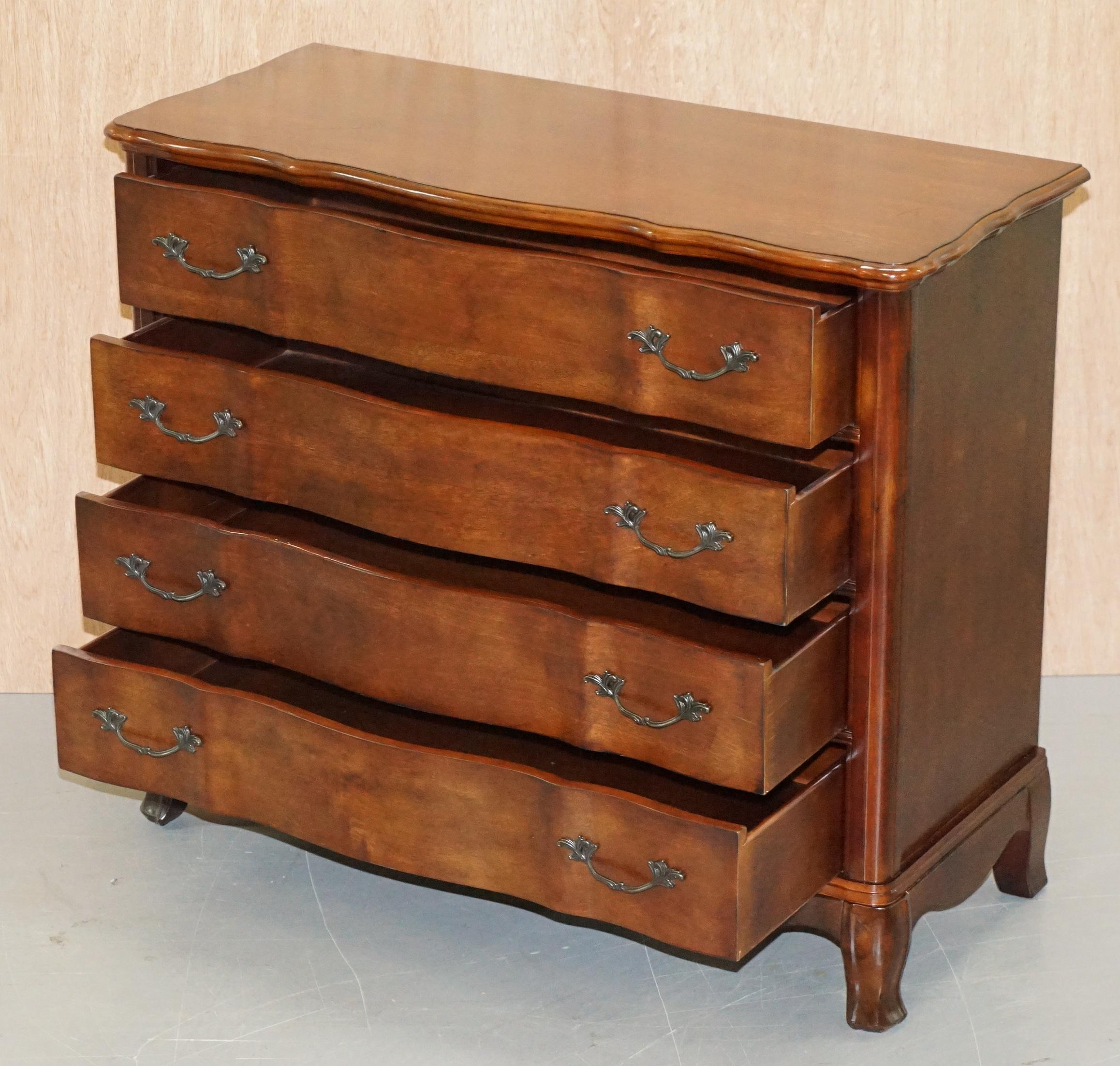 Larger Serpentine Fronted Ralph Lauren American Hardwood Chest of Drawers 13