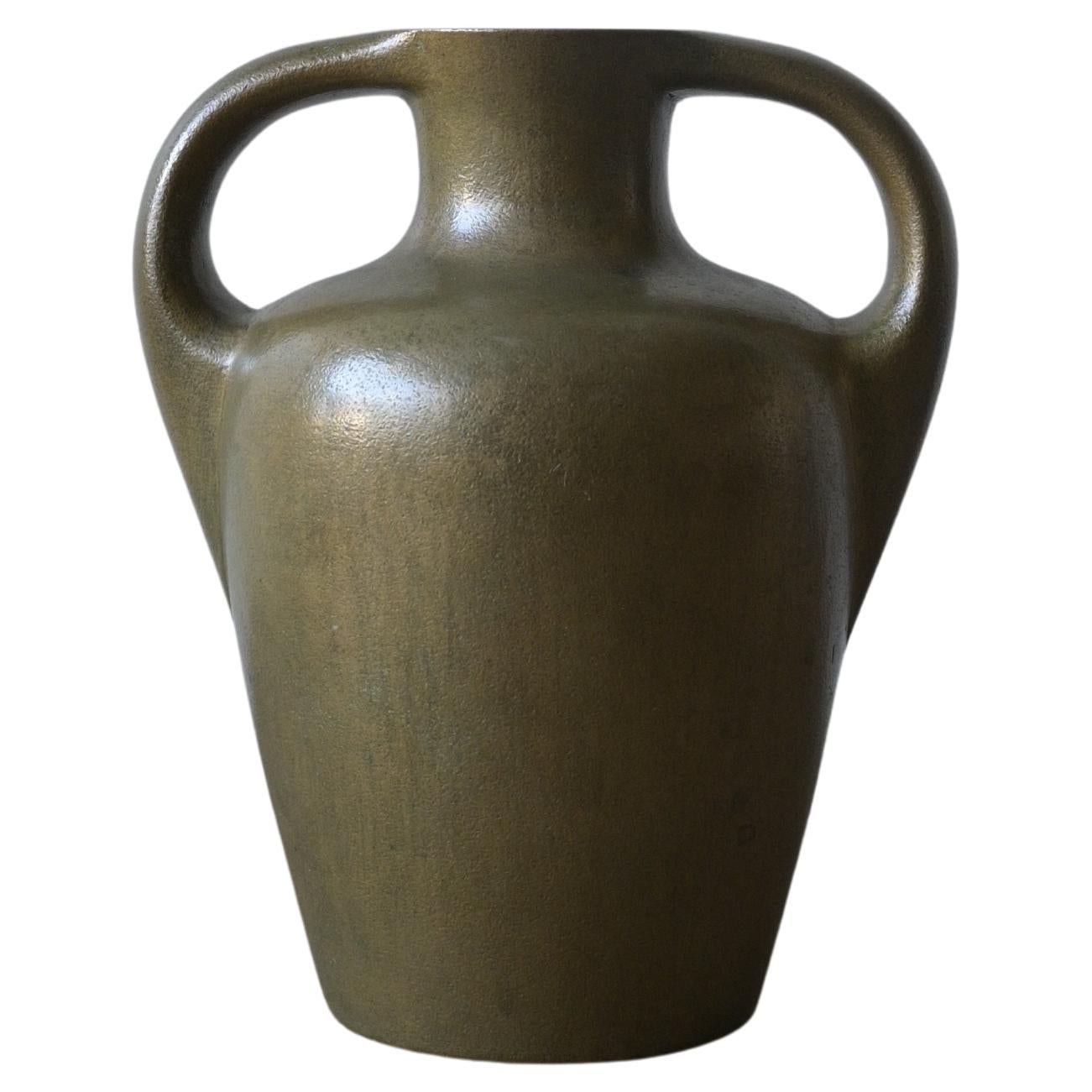 Vaso svedese di grandi dimensioni in bronzo pesante del 1930 circa