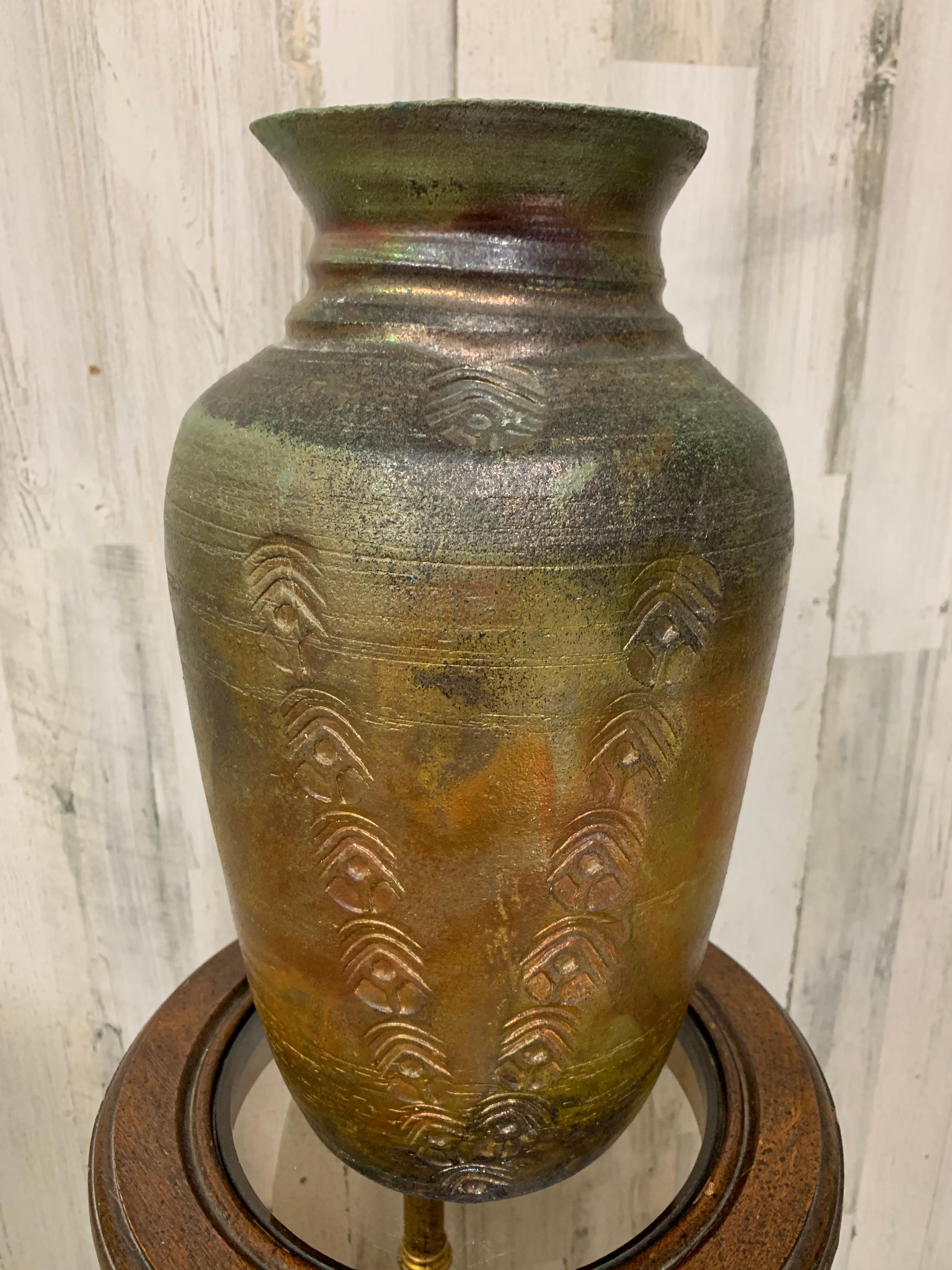 Argilla Grande vaso cotto in Raku di Fernande Beland in vendita