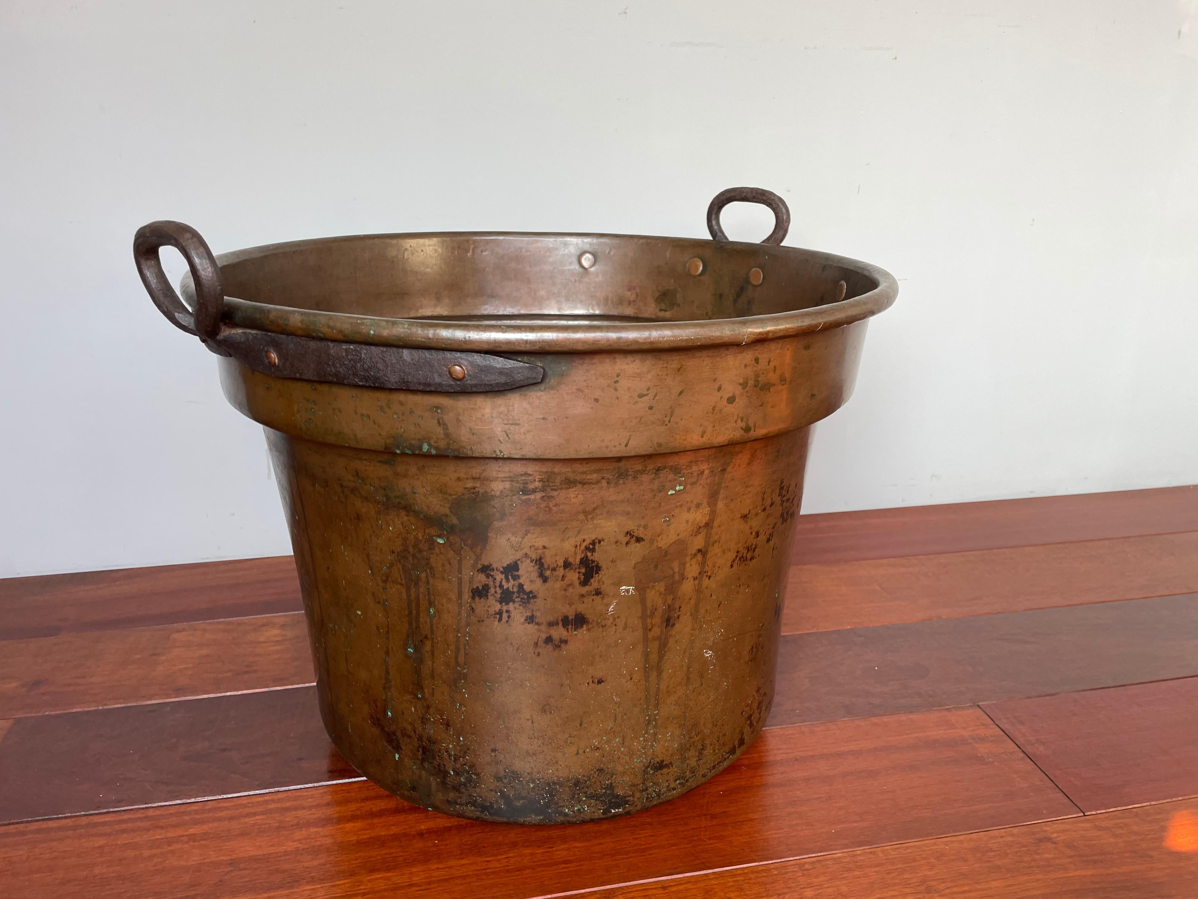 Largest Antique & Handcrafted Copper and Forged Iron Firewood Bucket or Planter In Excellent Condition In Lisse, NL