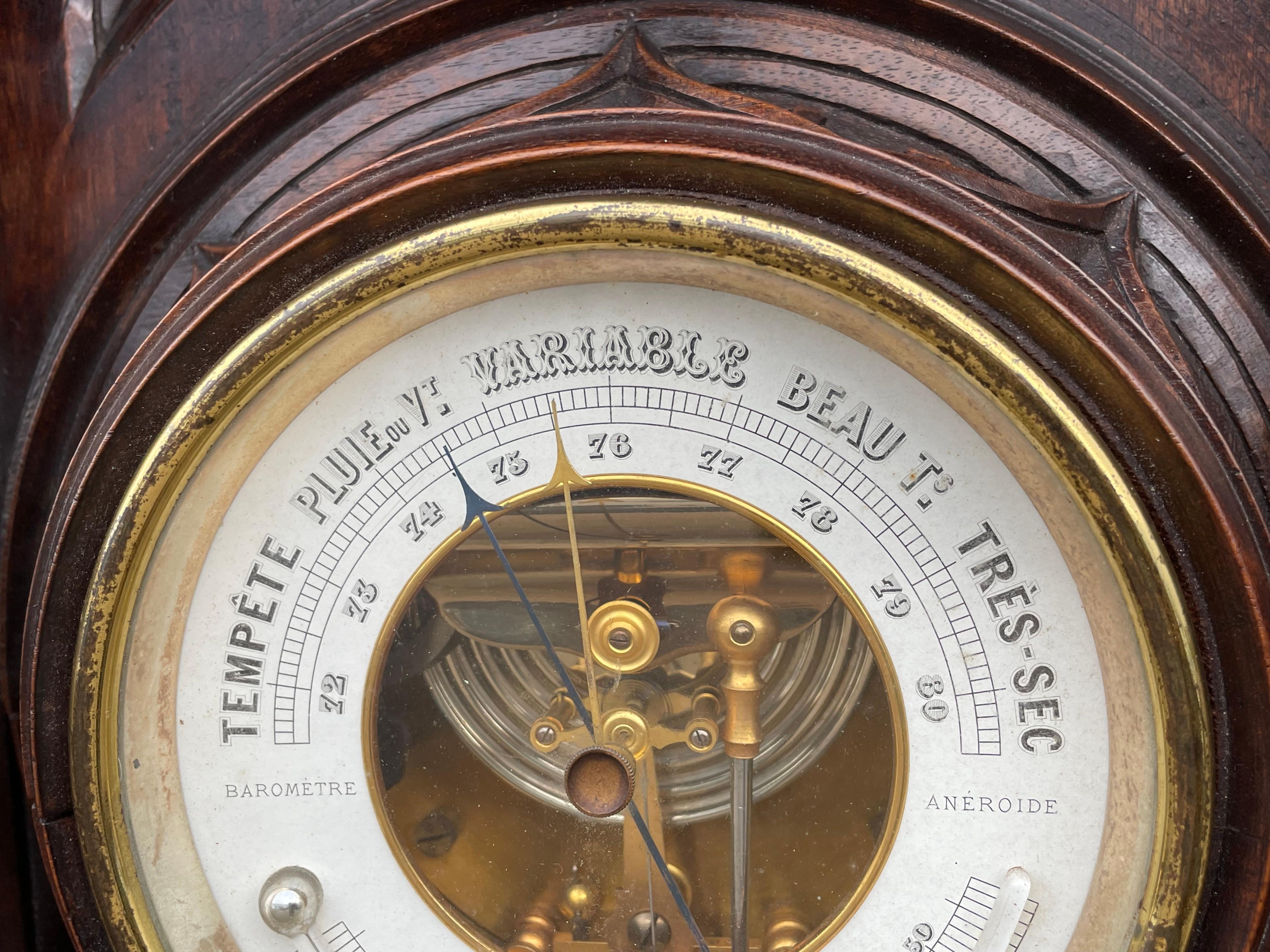Größtes antikes & hochwertiges handgeschnitztes Barometer & Thermometer der Gotik-Revival-Zeit im Angebot 7