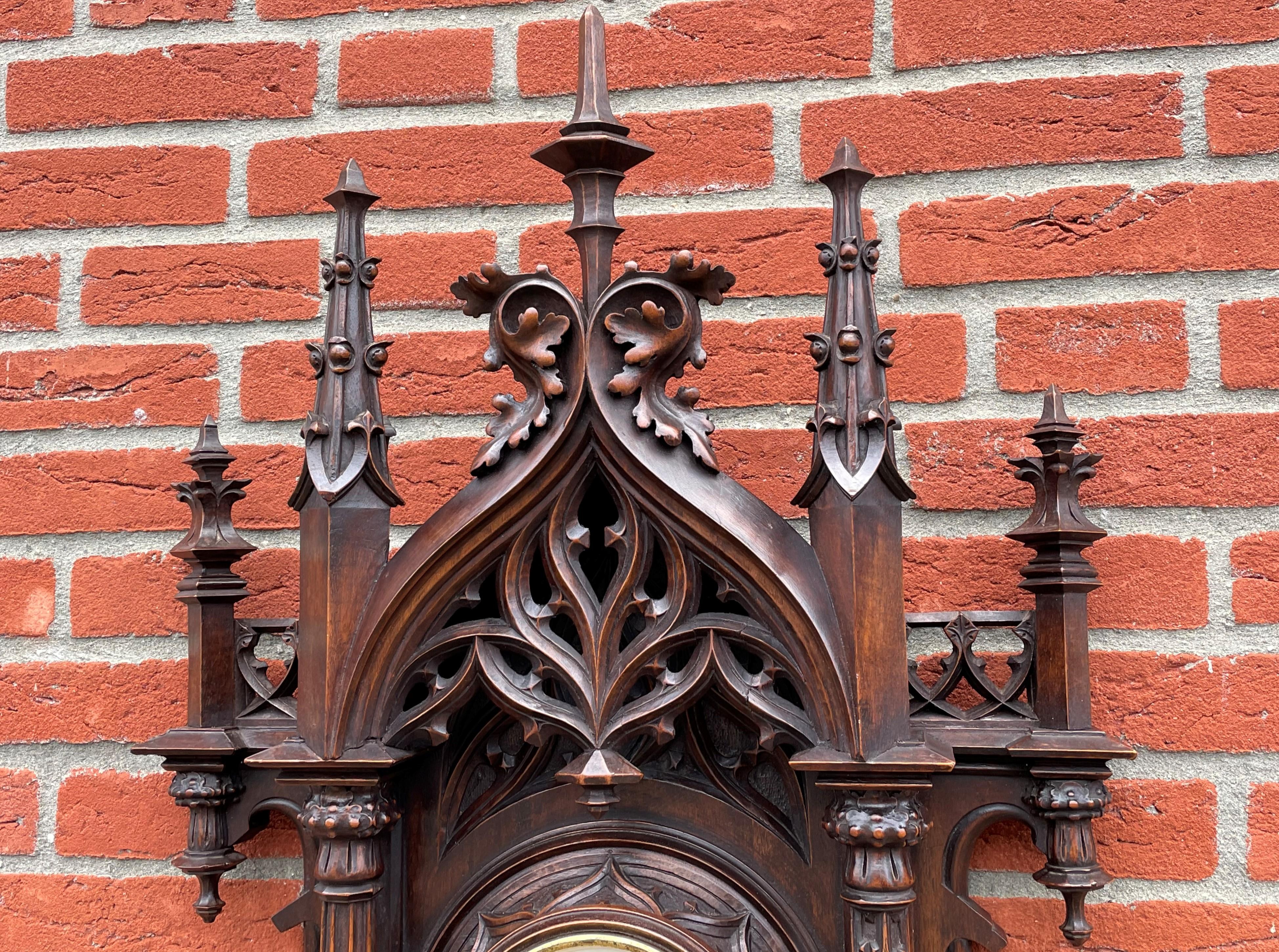 Größtes antikes & hochwertiges handgeschnitztes Barometer & Thermometer der Gotik-Revival-Zeit im Angebot 1