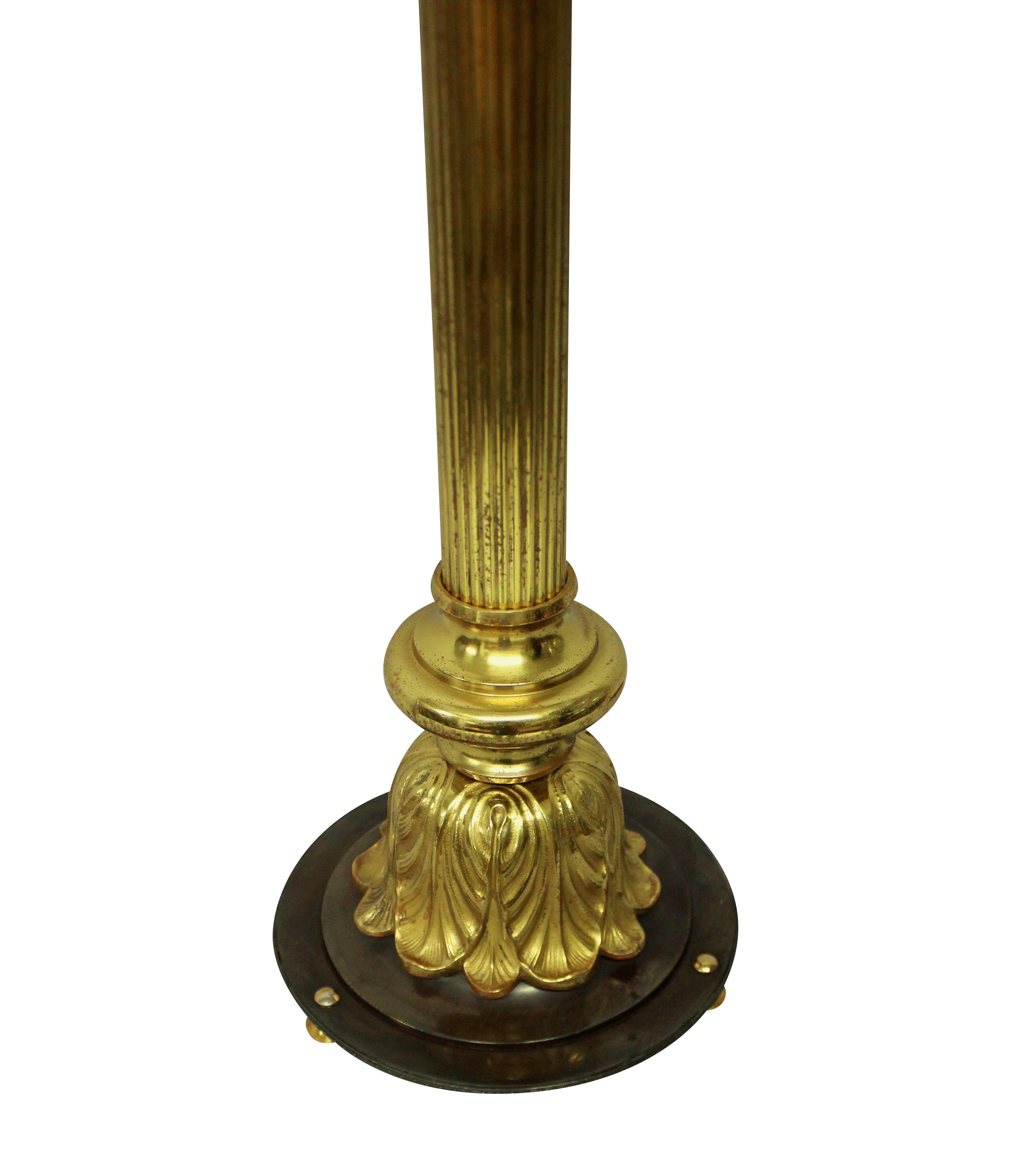 Larghe English Gilt Bronze Column Lamp In Good Condition In London, GB