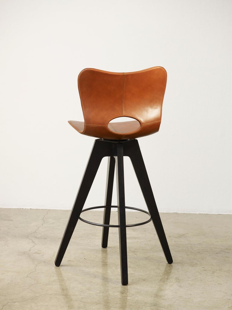 AKMD Lariat Bar Stool in leather For Sale at 1stDibs