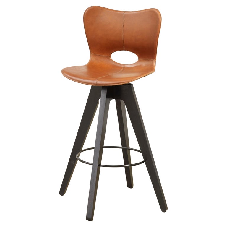 AKMD Lariat Bar Stool in leather For Sale at 1stDibs