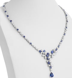 Lariat-Cluster-Halskette mit Diamanten und Saphiren