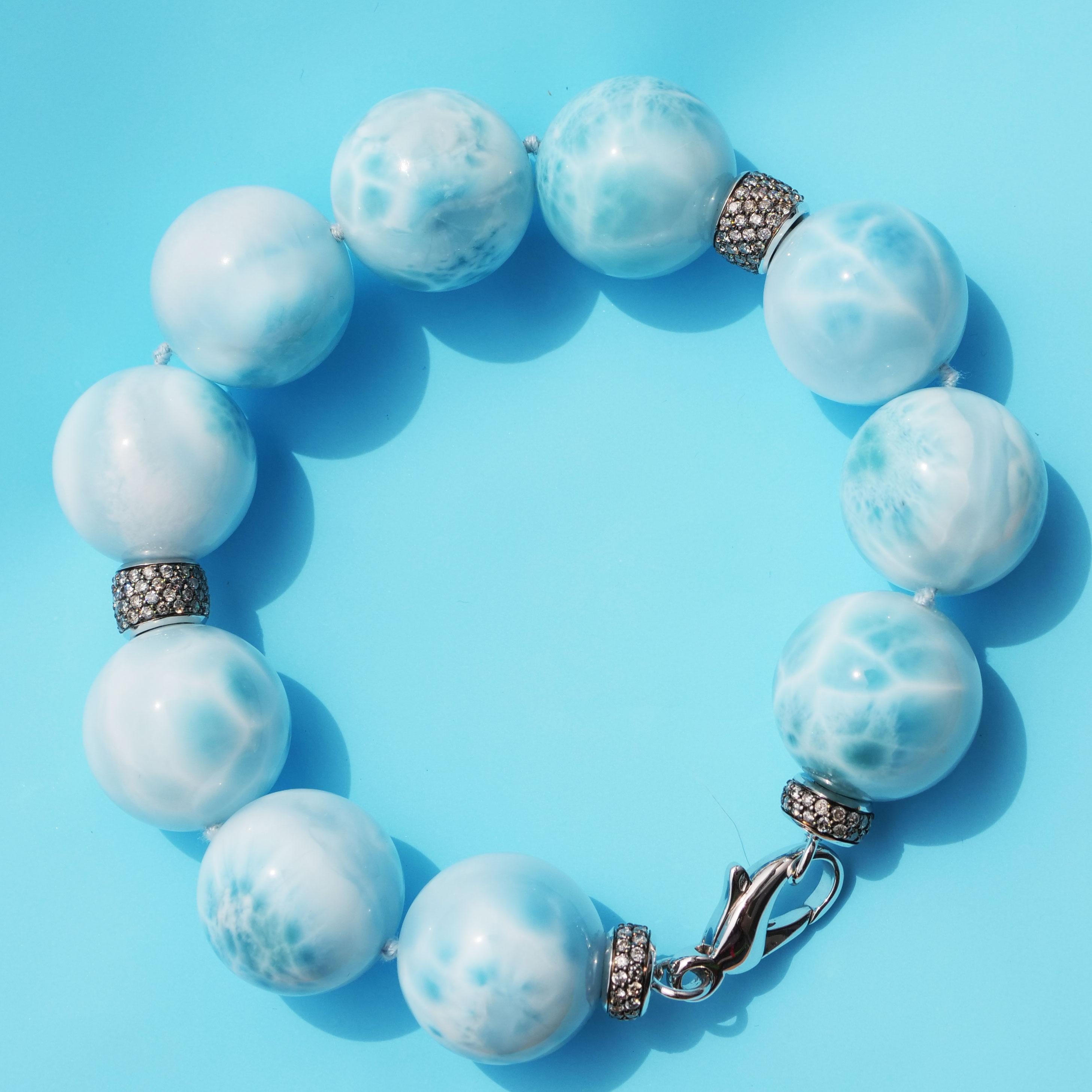 Brilliant Cut Larimar Ball Bracelet with 2.37 ct Grey Diamonds Skyblue Cloudy Beauty AAA+ 20mm For Sale