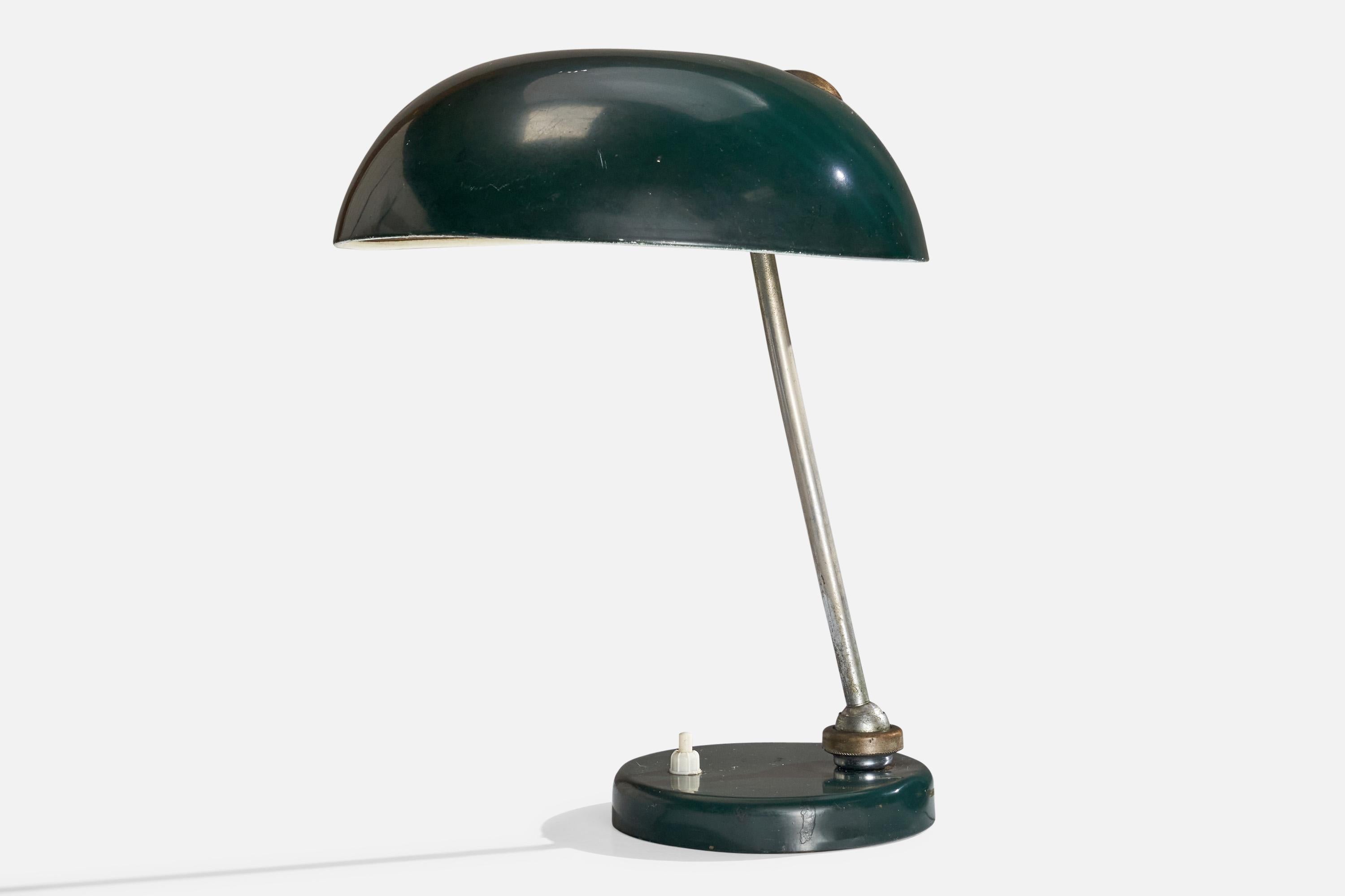 Lampada da tavolo regolabile in metallo laccato blu prodotta da Lariolux, Italia, anni '50 circa.

Dimensioni della lampada (pollici): 11,5