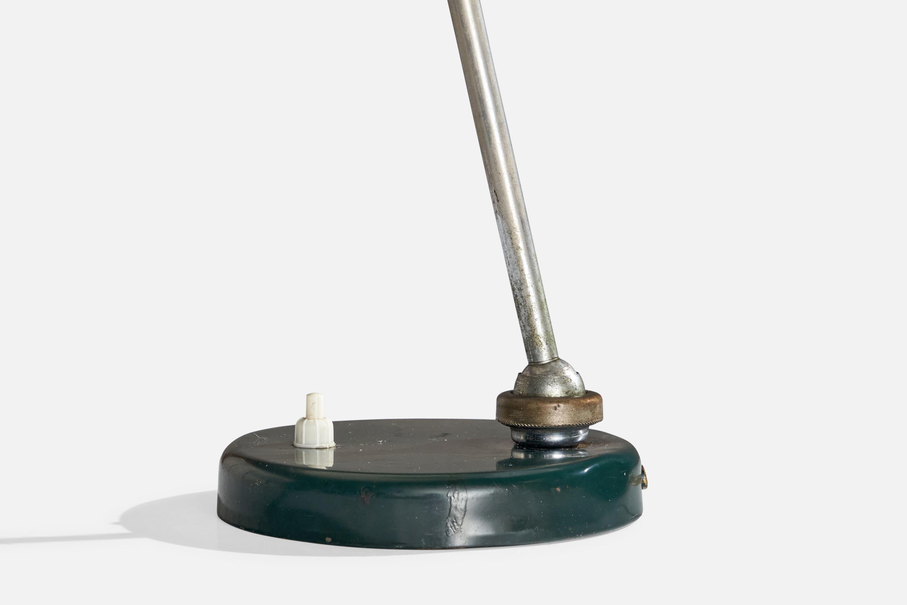 Italiano Lariolux, Lampada da tavolo, Metallo, Italia, anni '50 in vendita