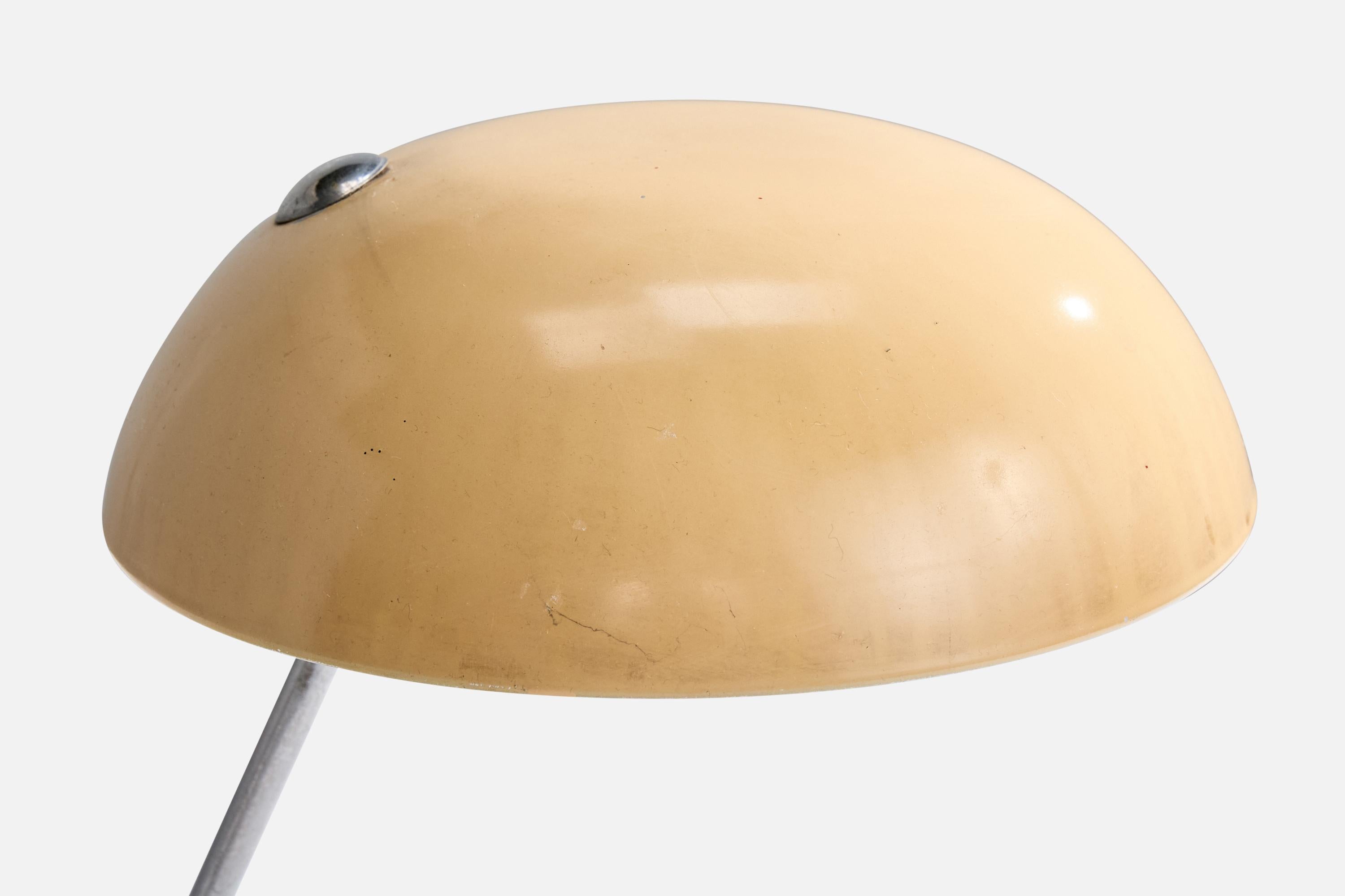 Italian Lariolux, Table Lamp, Metal, Italy, 1950s For Sale