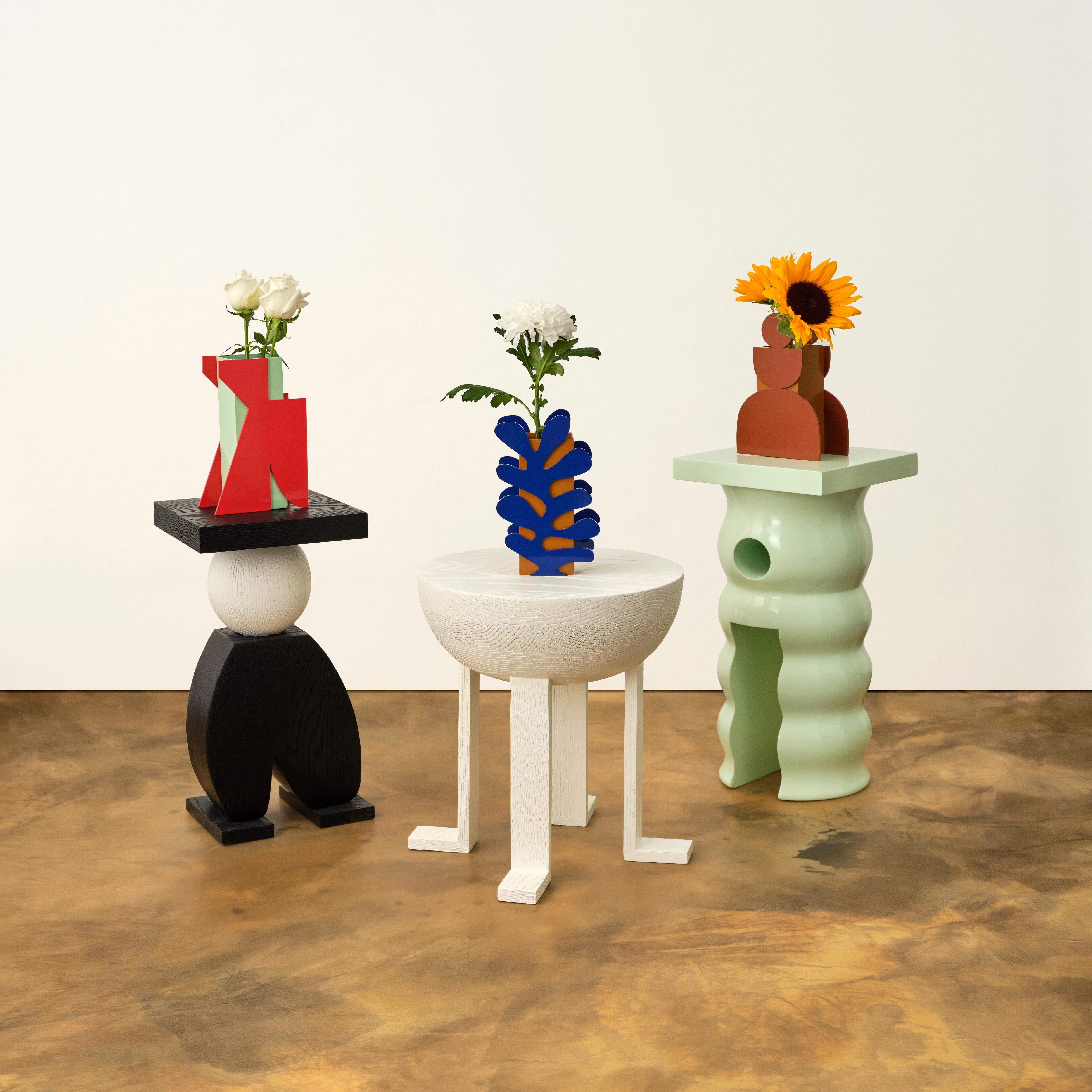 Larisa-Vase (Arts and Crafts) im Angebot