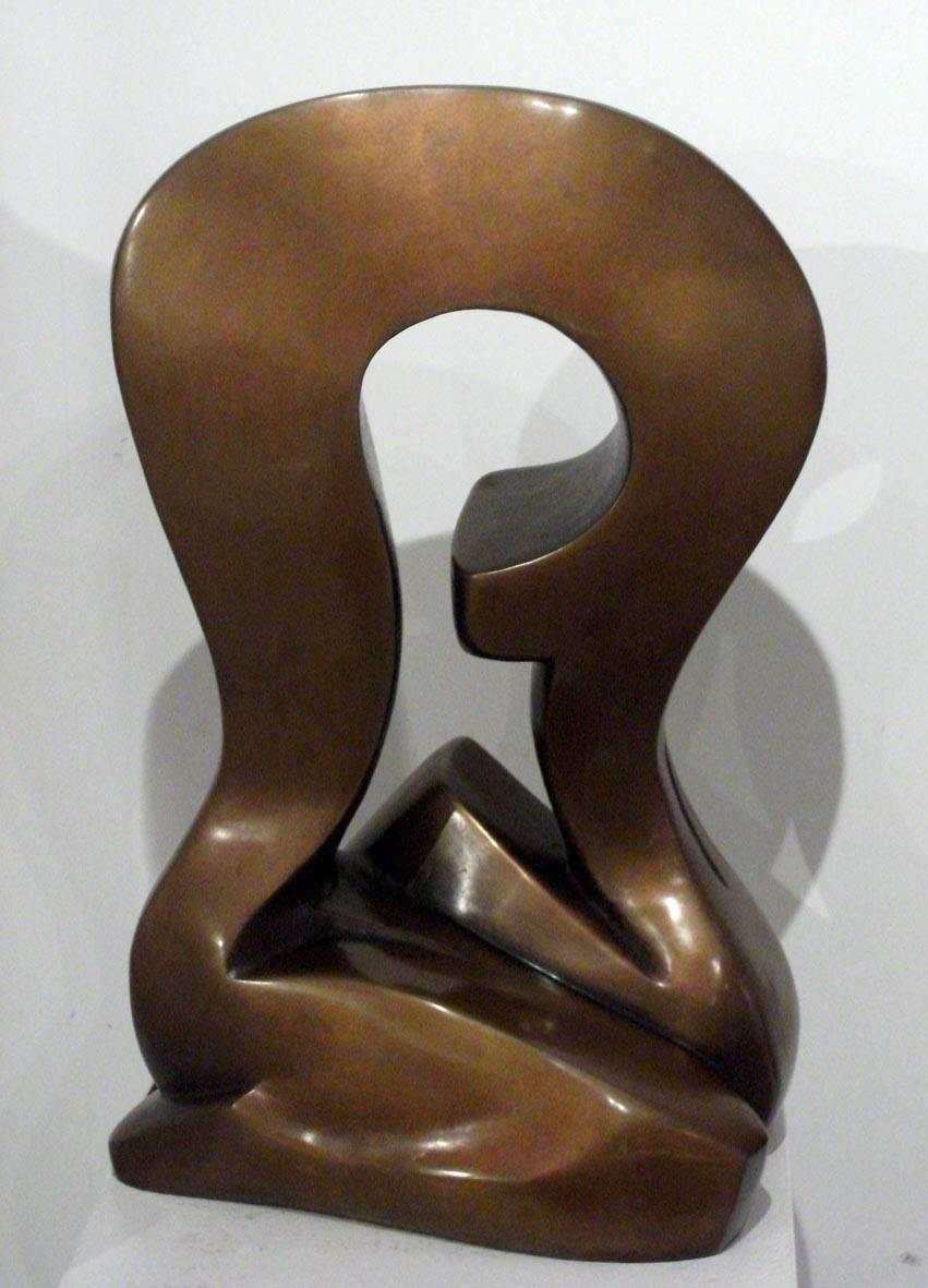 Figurative Sculpture Larissa Smagarinsky - Bébé, sculpture en bronze avec patine, Ed 1/10