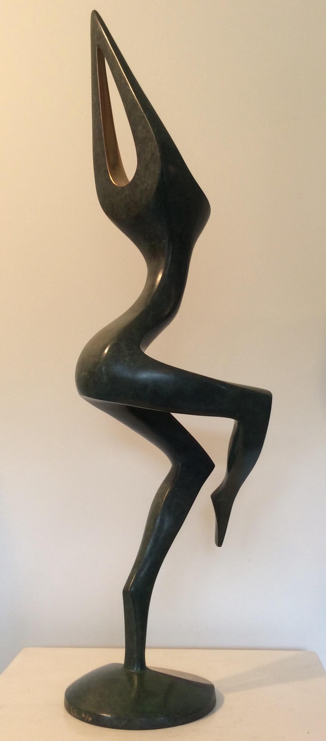 Abstract Sculpture Larissa Smagarinsky - Mouvement de danseuse n°1, sculpture en bronze avec patine, Ed 1/10